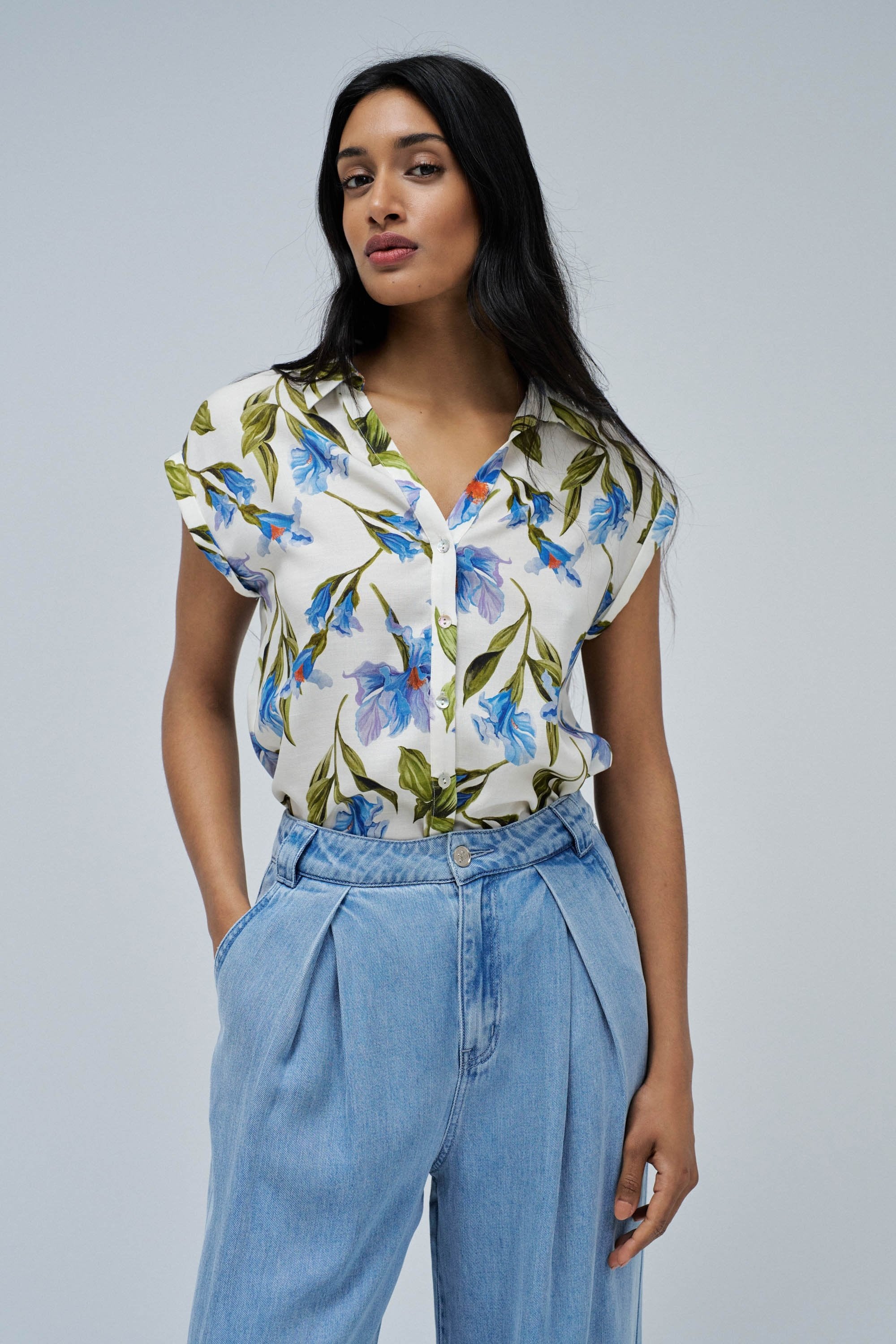Basic Shirt With Shoulder Ruffles in Medium Blue V1 Chemises Salsa Jeans