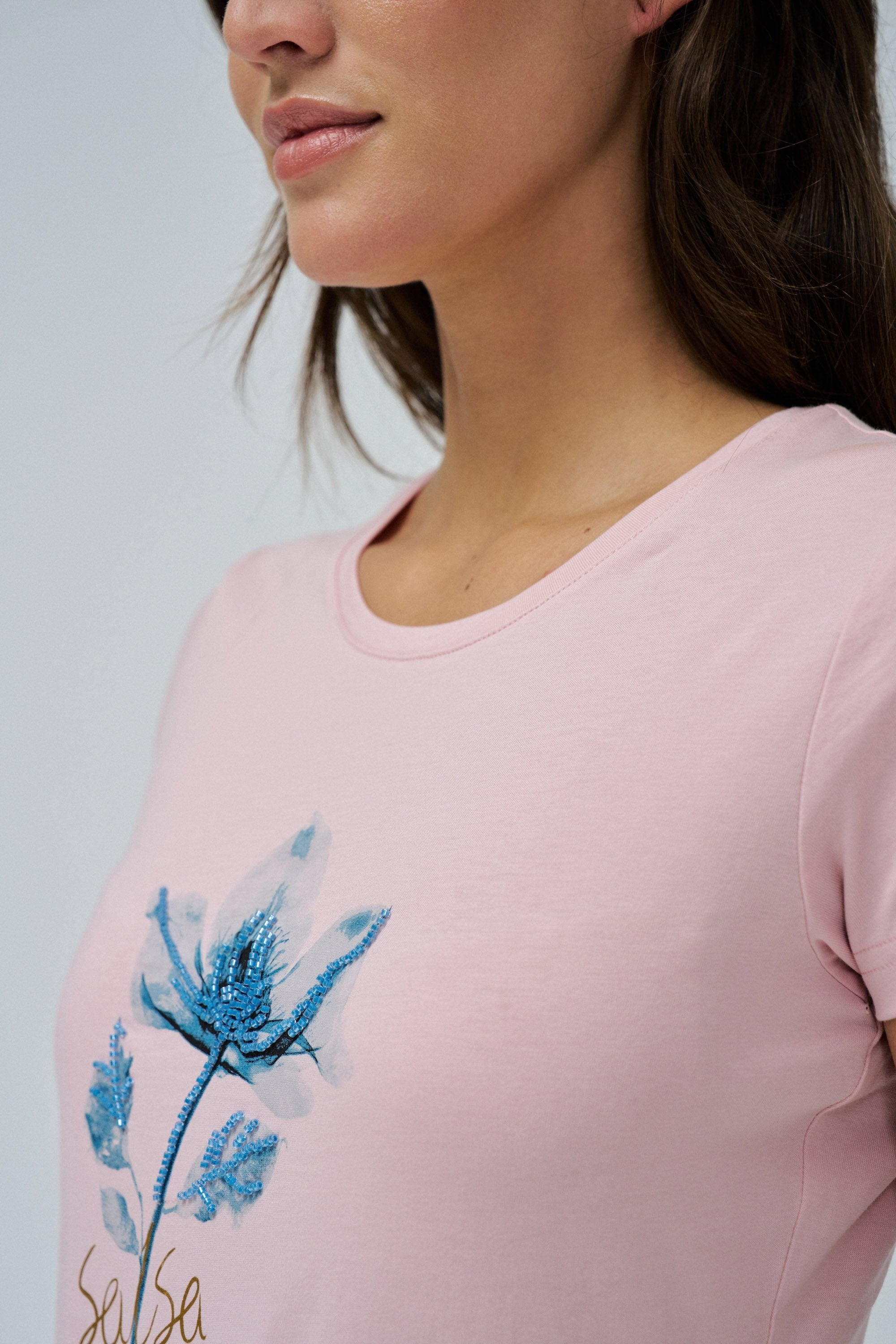 Graphic Flower Print T-shirt en rose moyen V1 T-shirts Salsa Jeans