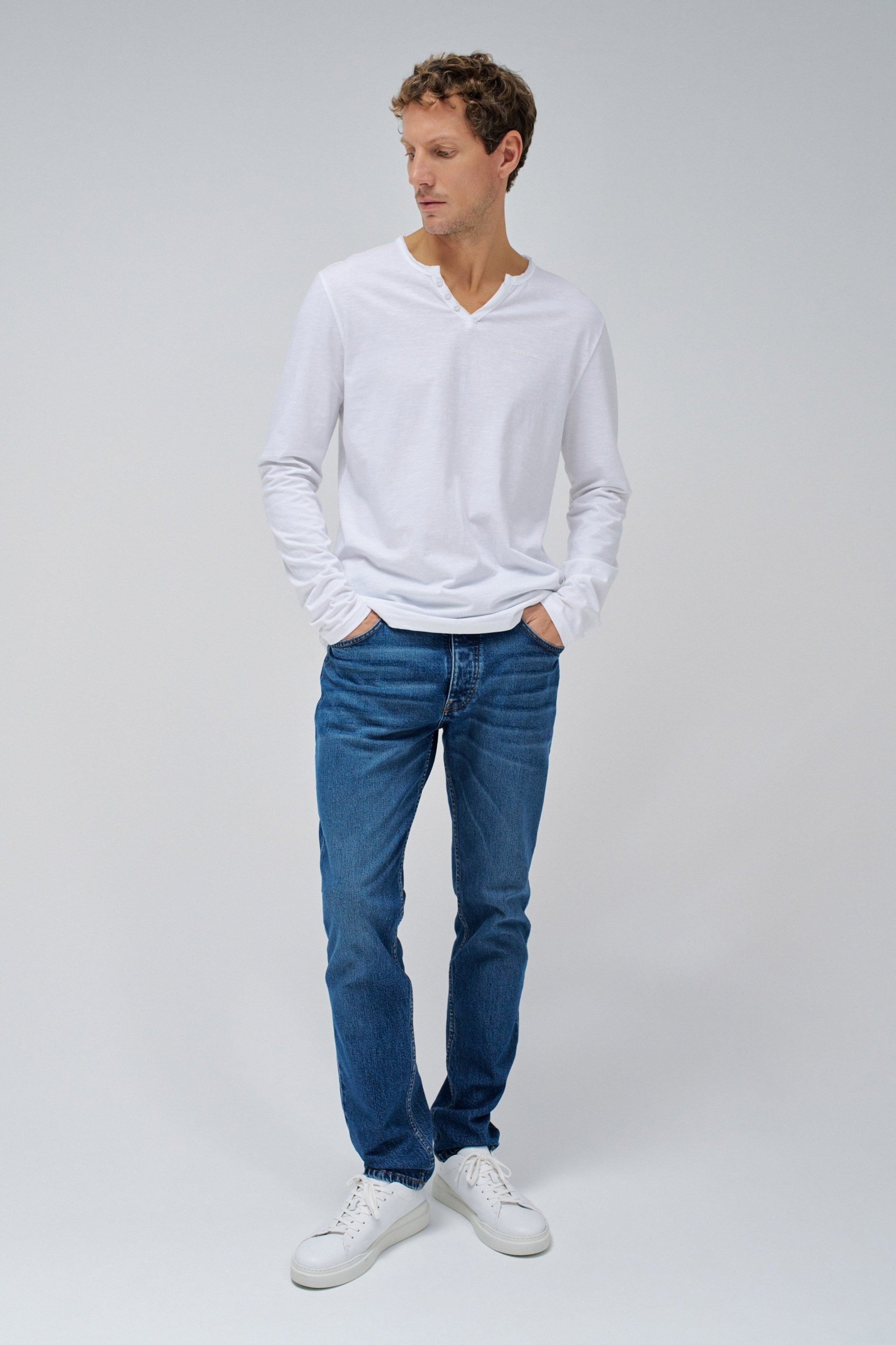T-shirt à manches longues en jersey Serafino en blanc T-shirts Salsa Jeans