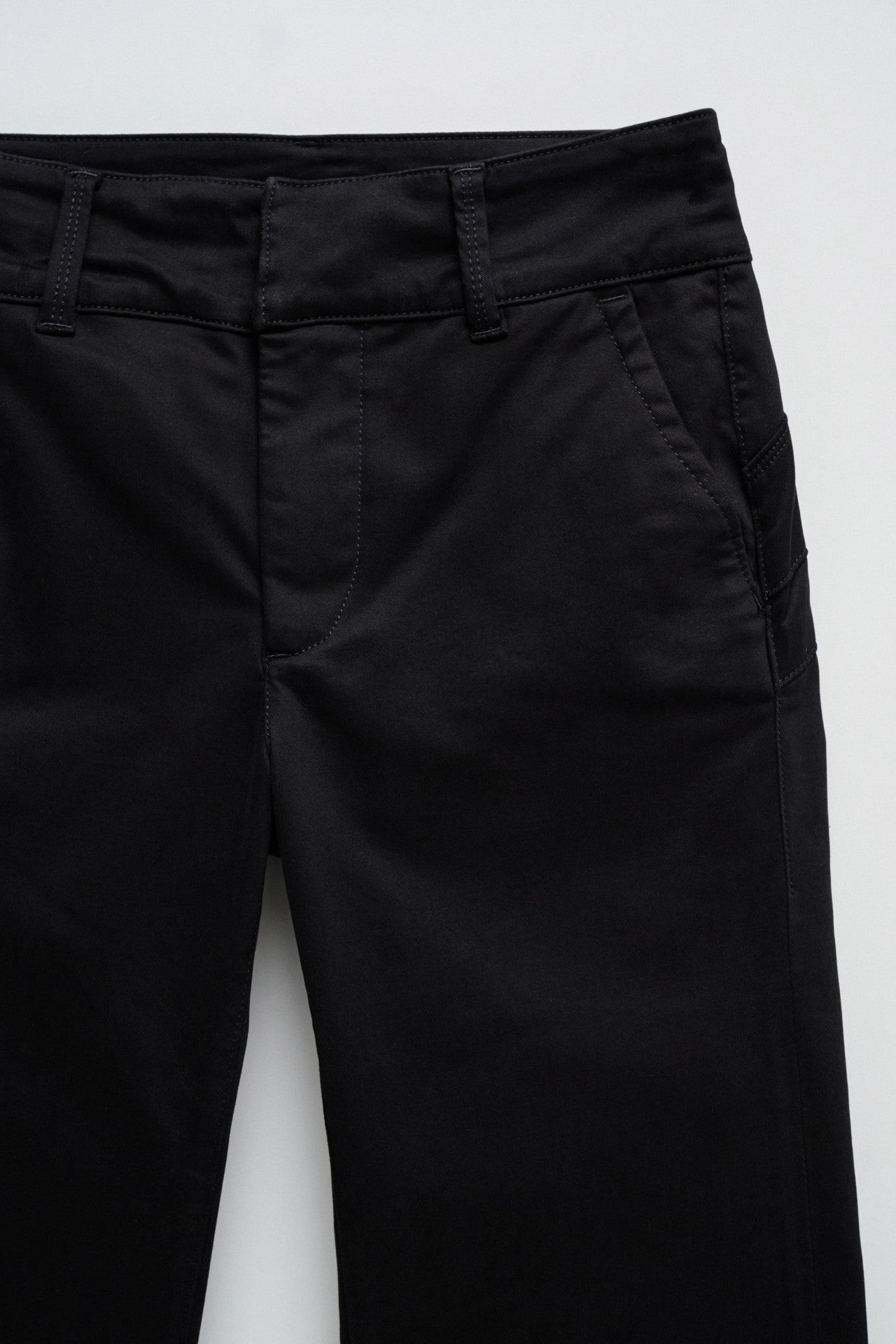 Secret Chino Straight in Black Pantalon Salsa Jeans