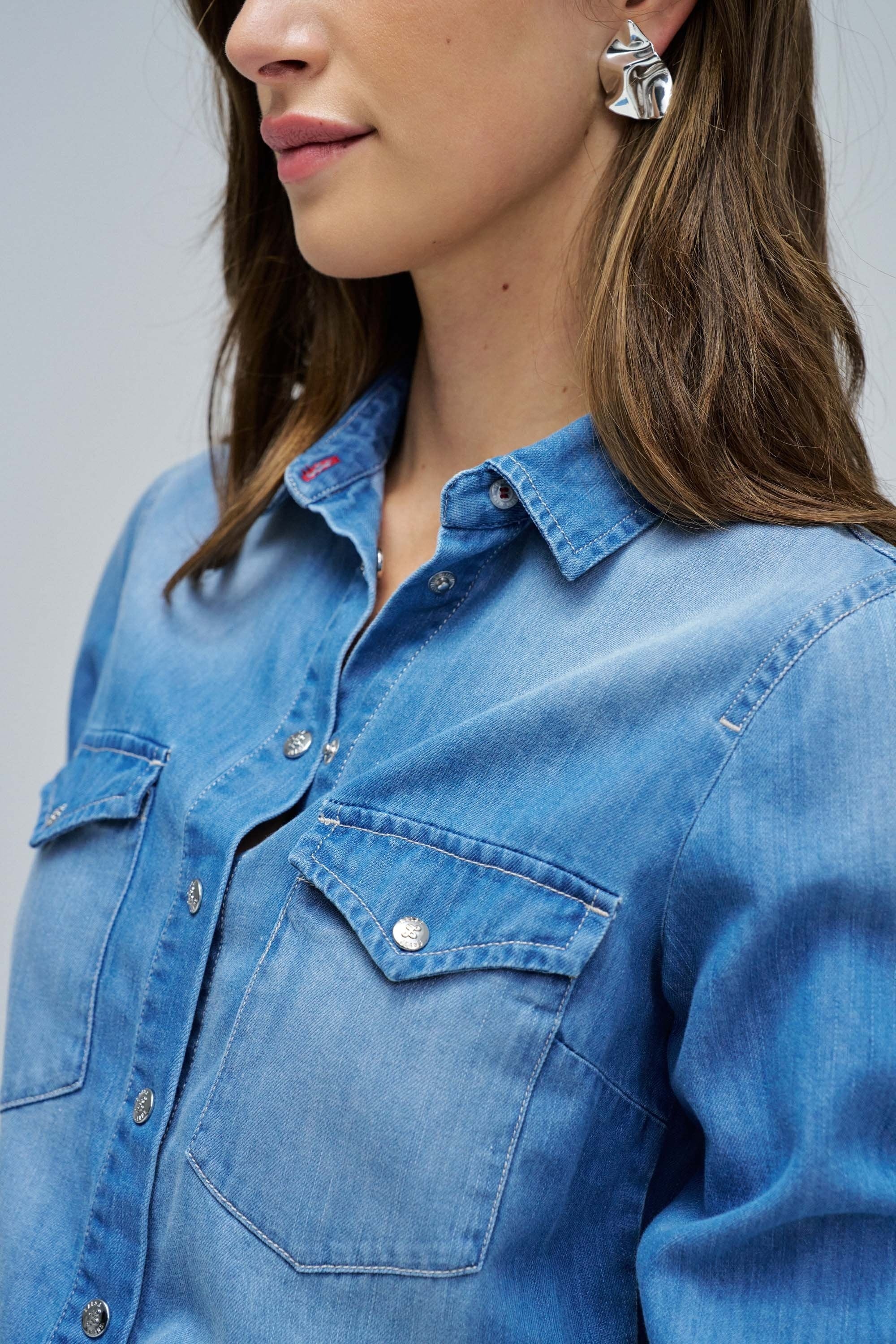 Denim Shirt W/ Front Pockets in Medium Wash Chemises Salsa Jeans
