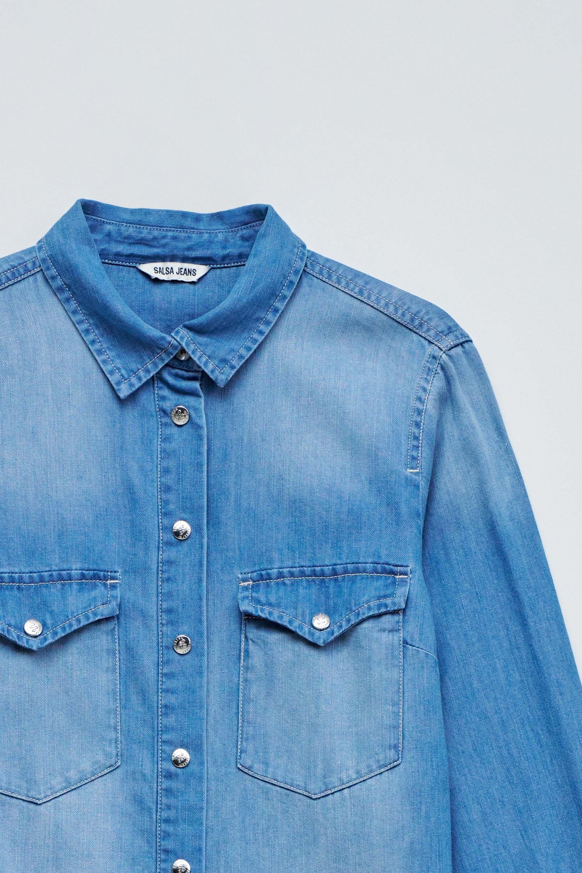 Denim Shirt W/ Front Pockets in Medium Wash Chemises Salsa Jeans
