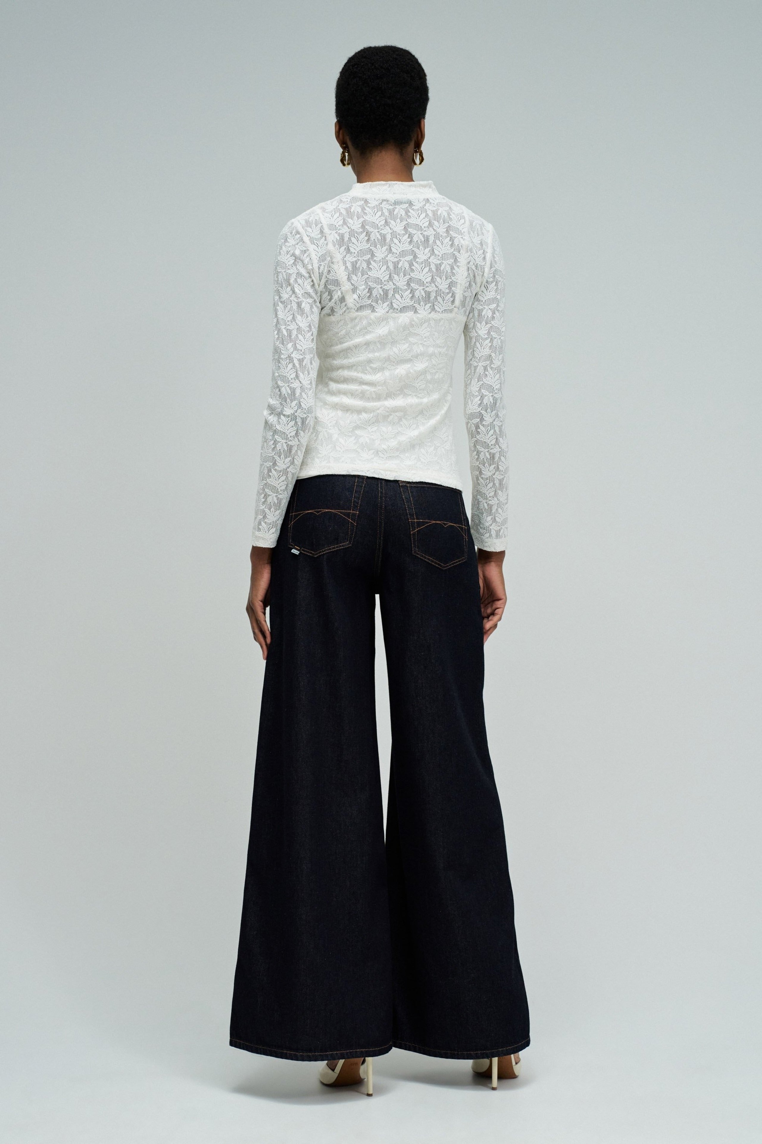 T-shirts à manches longues en dentelle beige clair Salsa Jeans