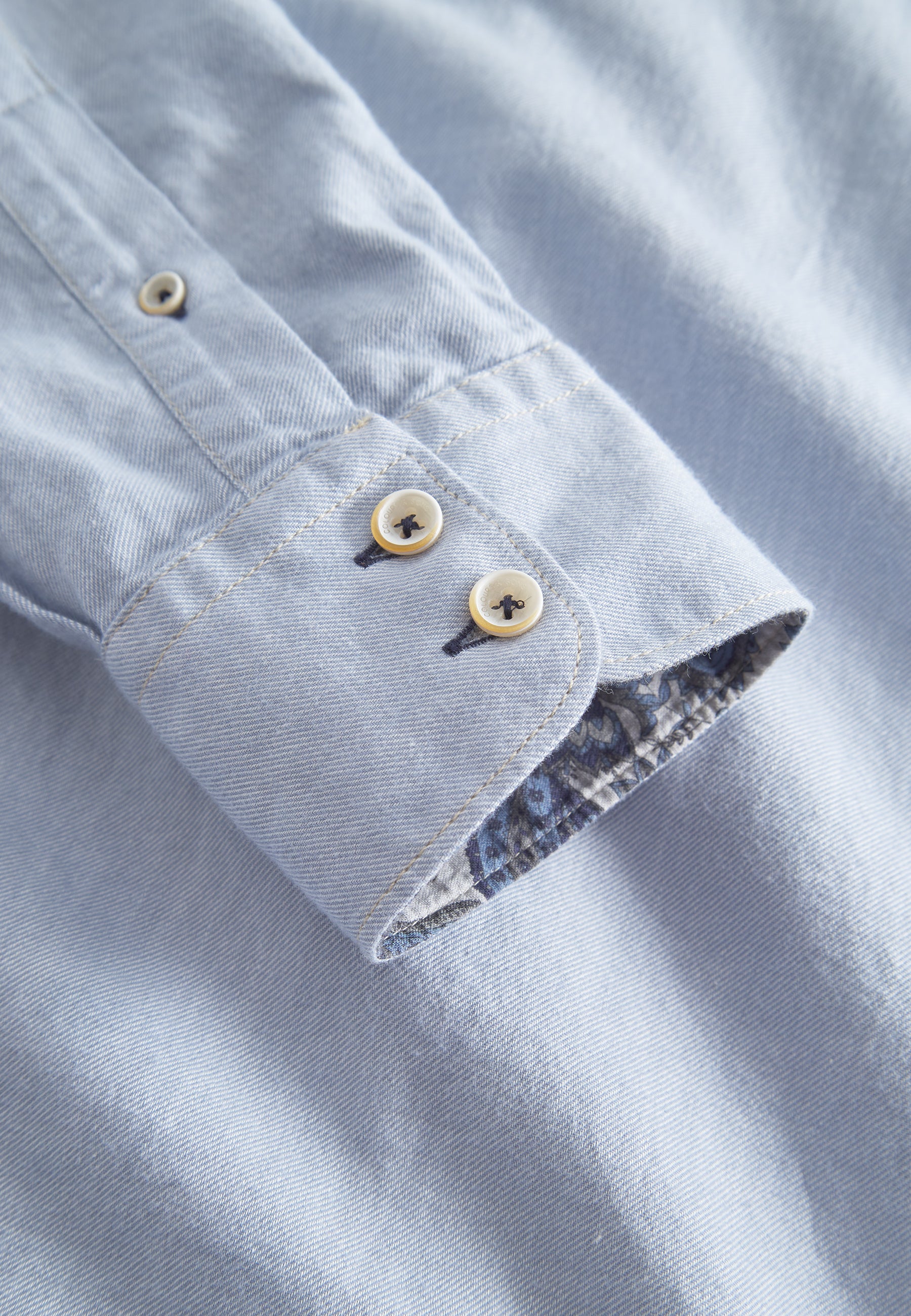 Chemise Brushed Twill dans Chemises Lake Colours and Sons