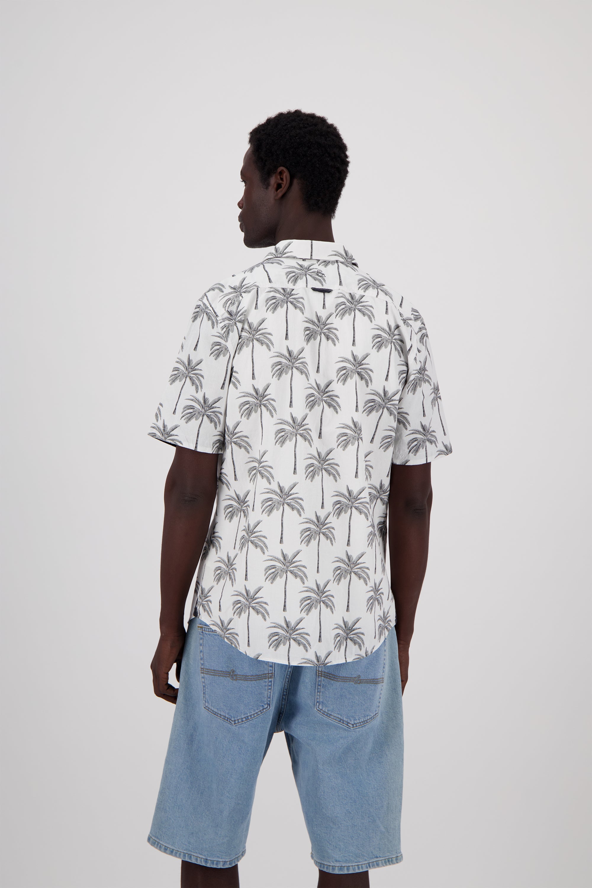 Shirt-Printed in Palms Chemises Colours and Sons