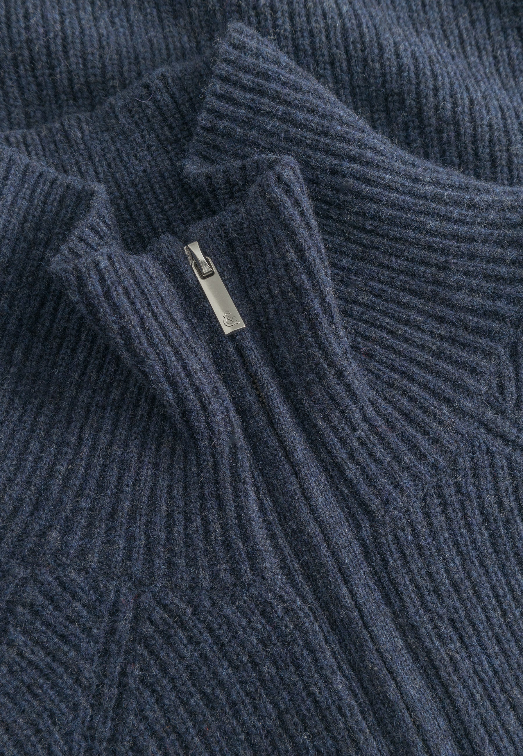 Pull-over mi-zip en laine d'agneau marine Colours and Sons