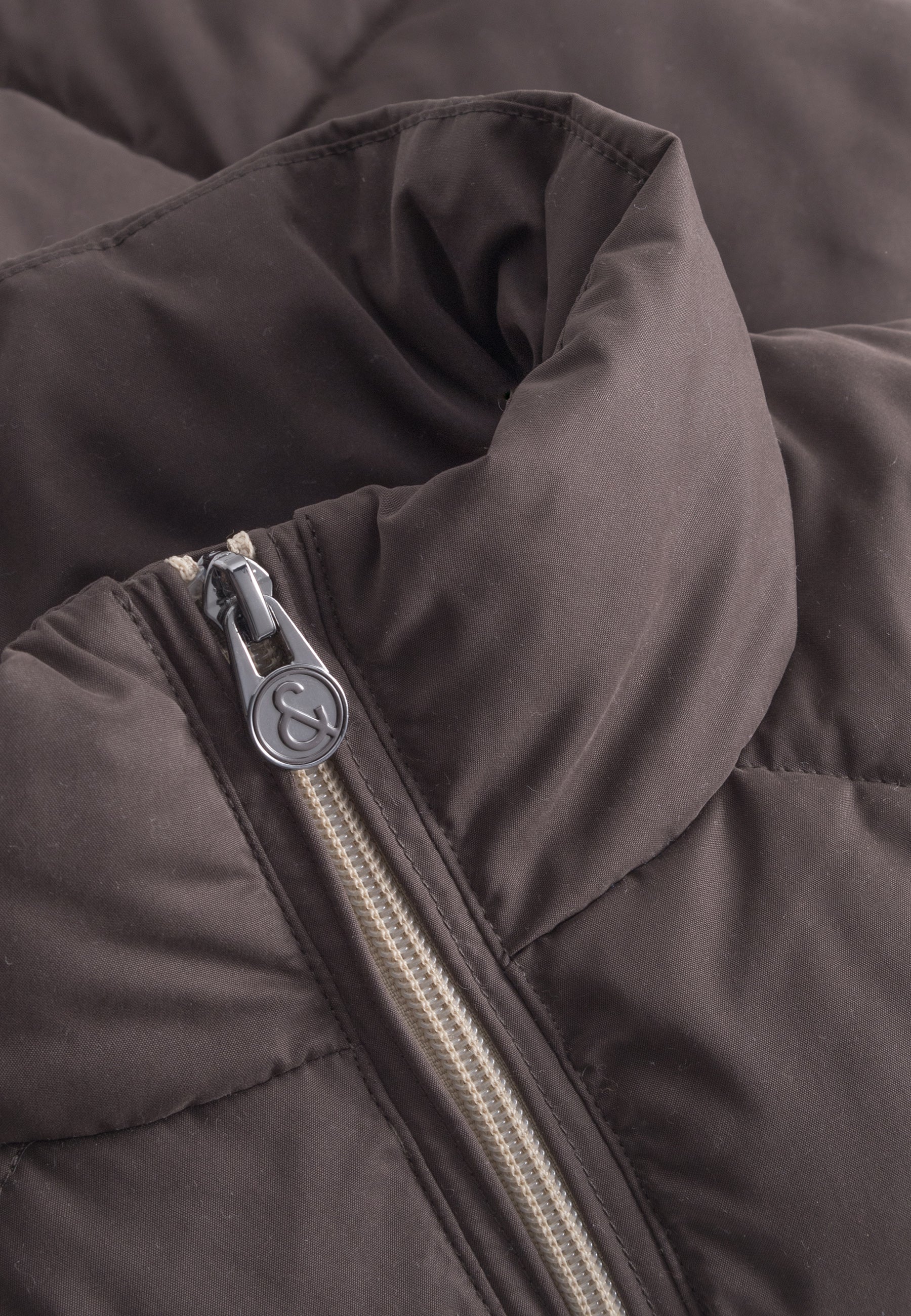 Gilet tampon matelassé en bois