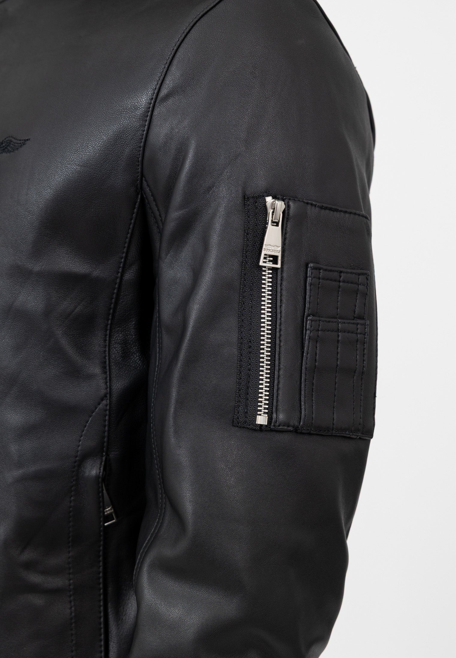 Denver-M in Black Vestes Bombers Original
