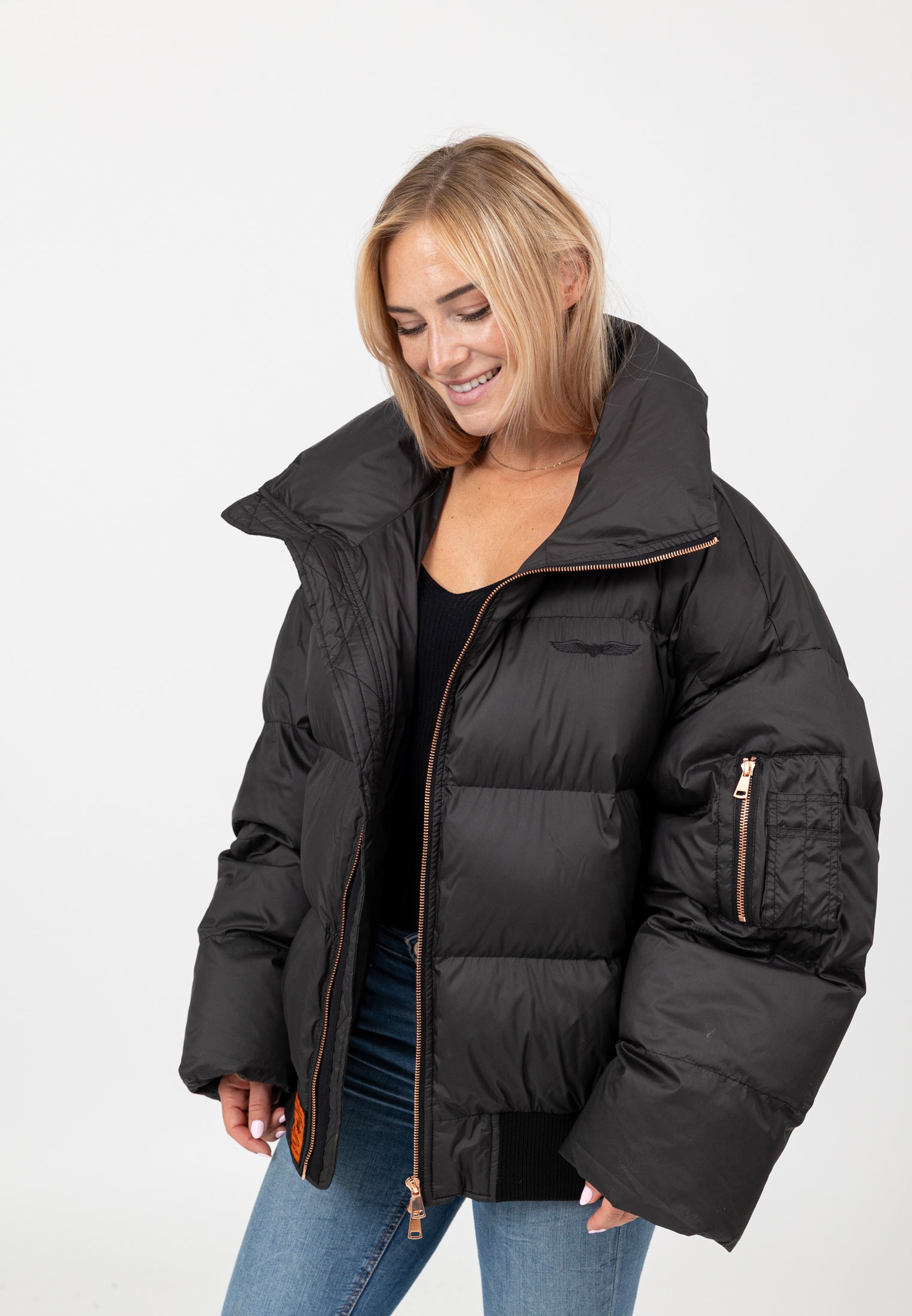 Hill-W in Black Vestes Bombers Original