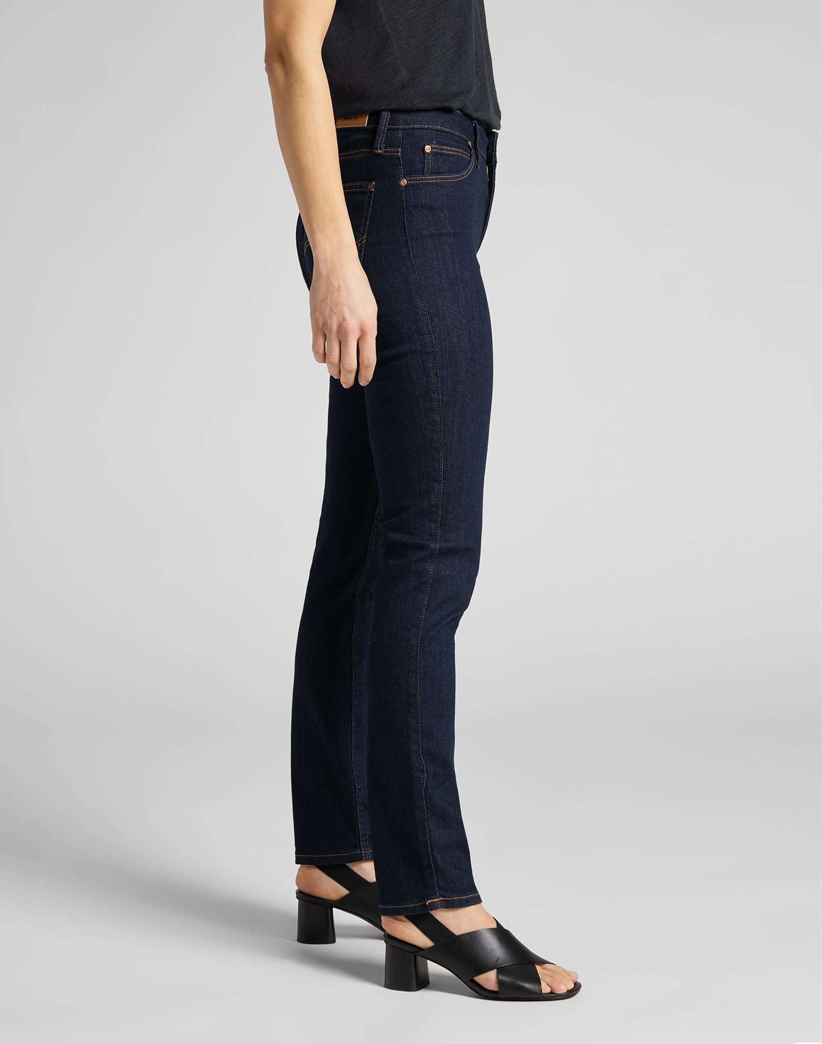 Jeans Elly in One Wash Lee