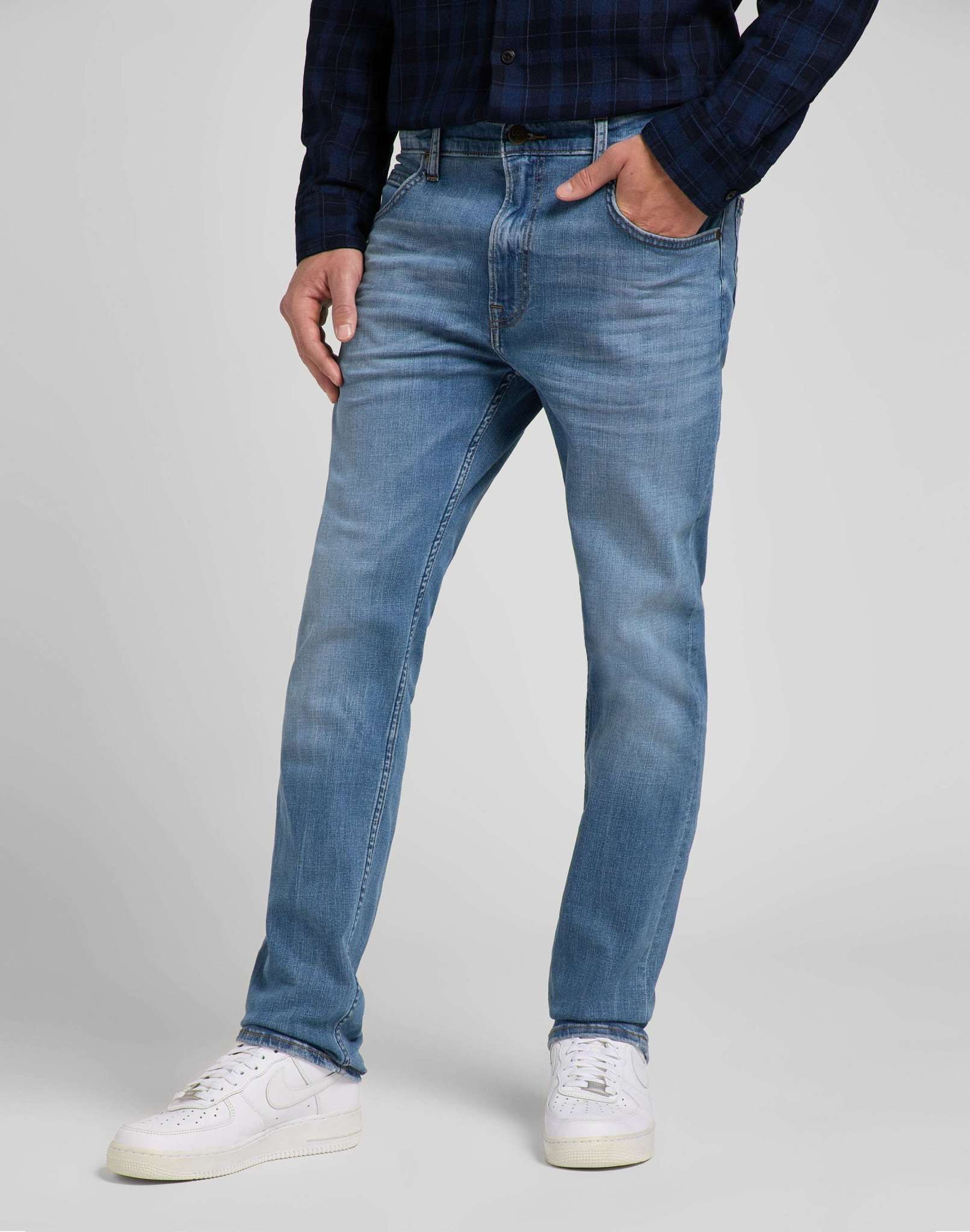 Rider in Worn In Cody Jeans Lee