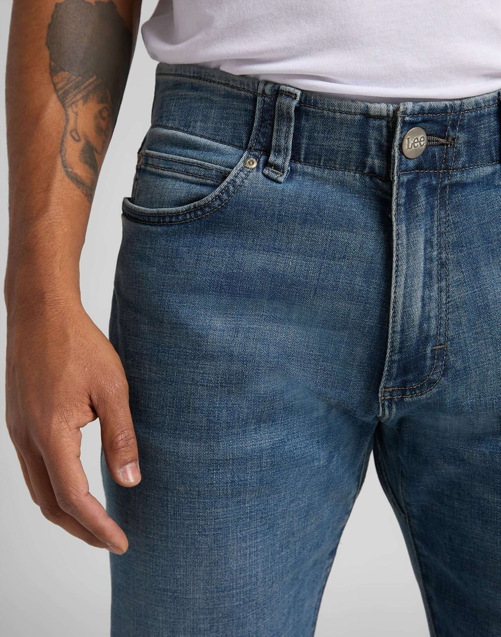 MVP coupe droite en jeans Brady Lee