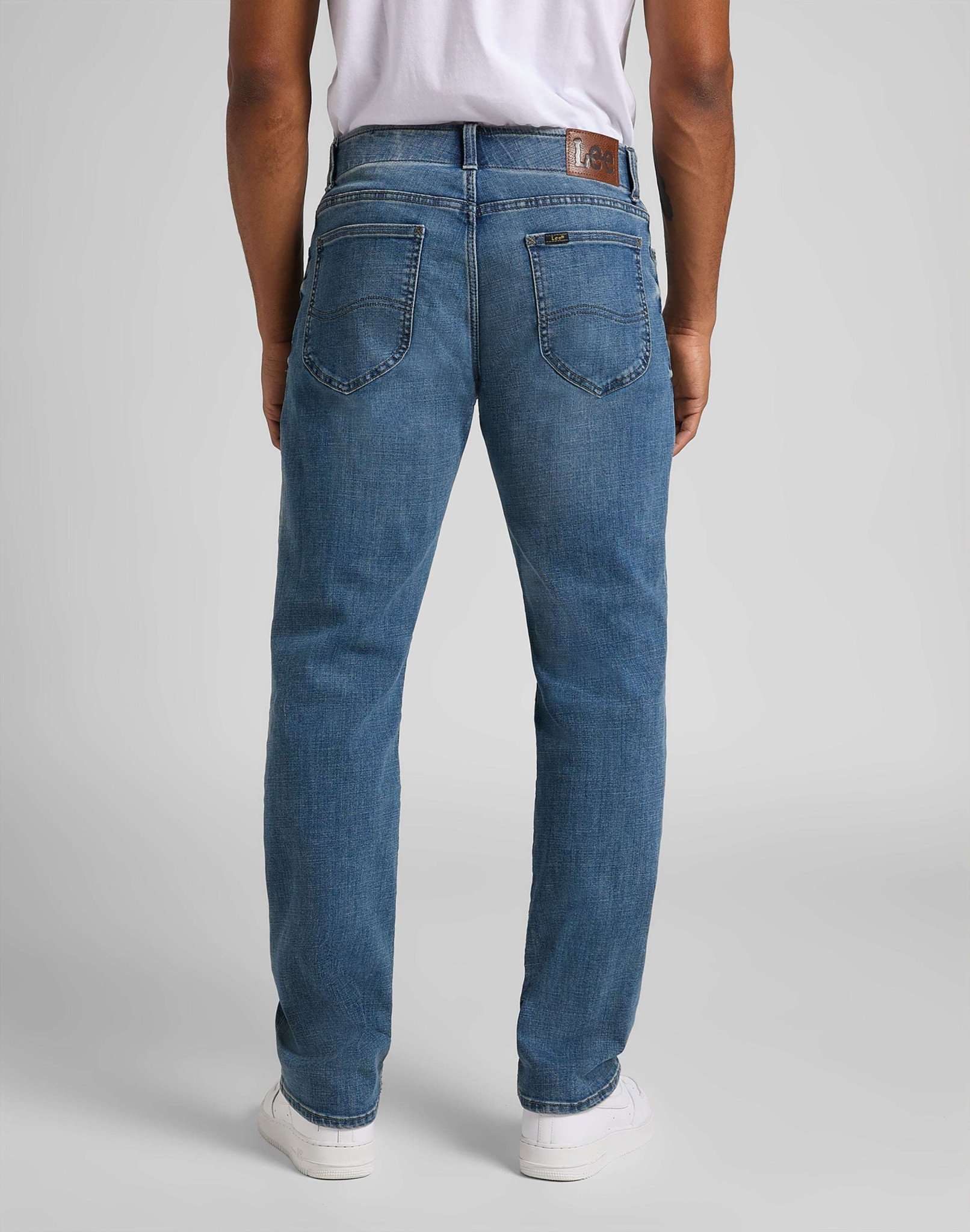 MVP coupe droite en jeans Brady Lee