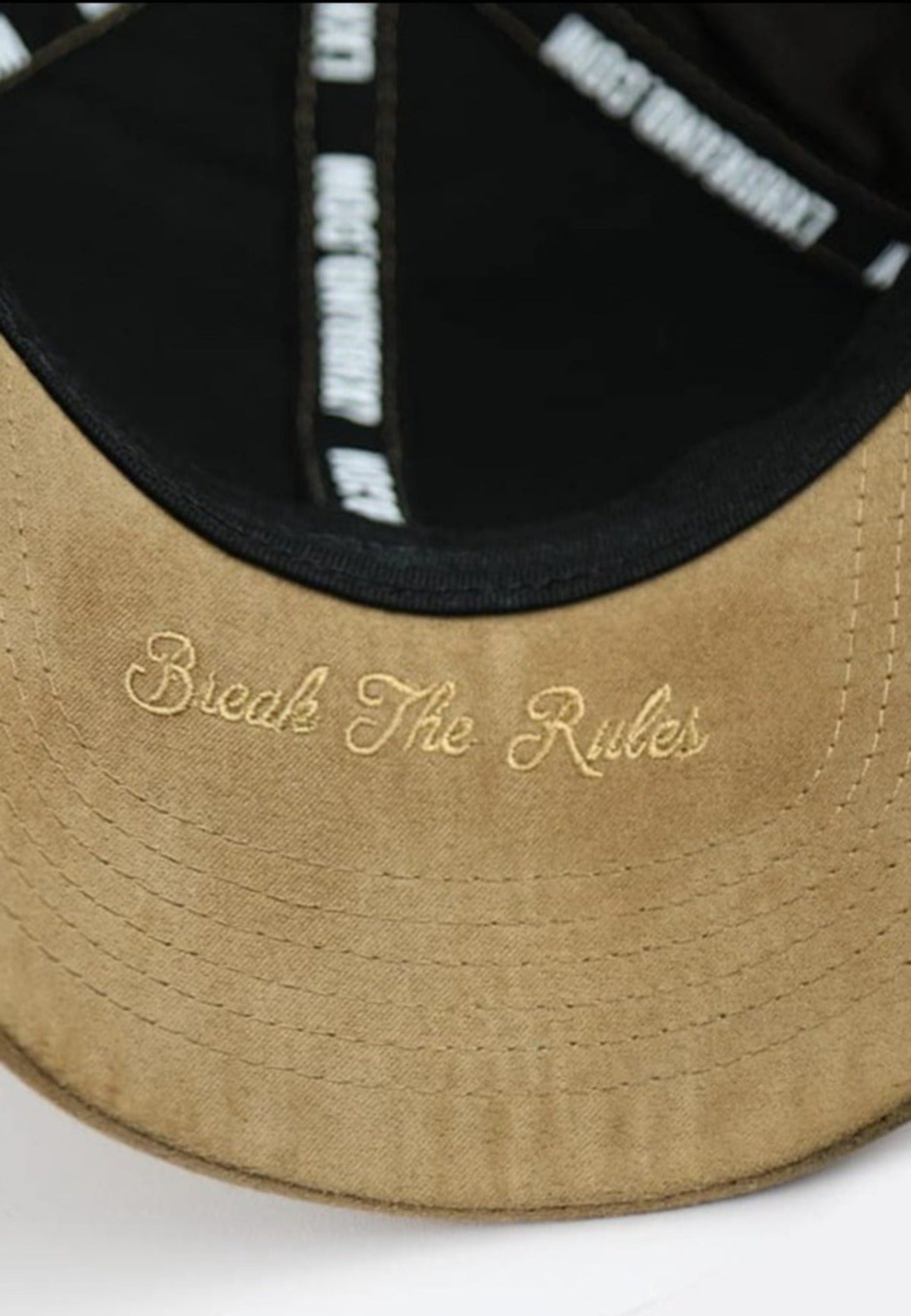 Casquette Suédine - Genève en casquettes camel LXH