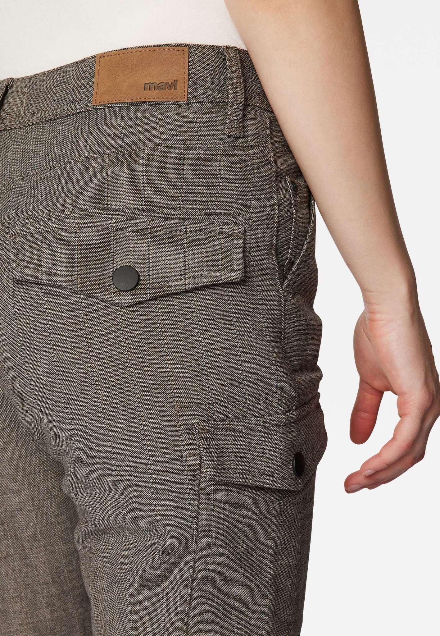 Luzi in Brown Herringbone Smart Sporty Pantalon Mavi