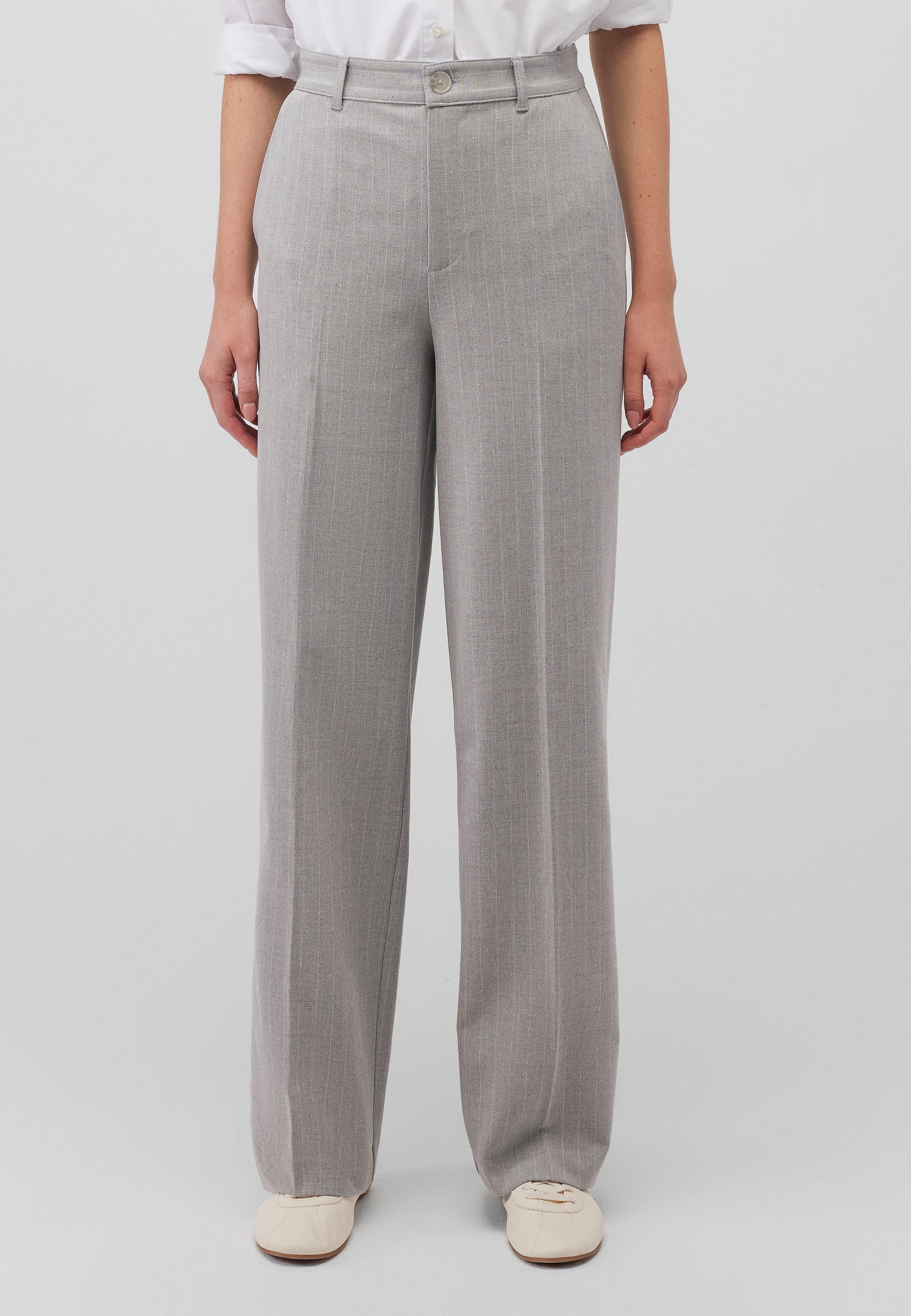 Woven Pants in Grey Stripe Pantalon Mavi