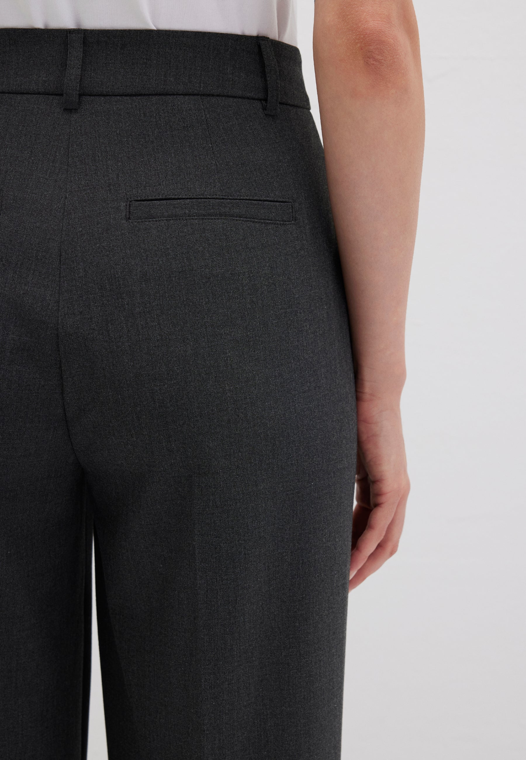 Woven Pant in Anthracite Melange Pantalon Mavi