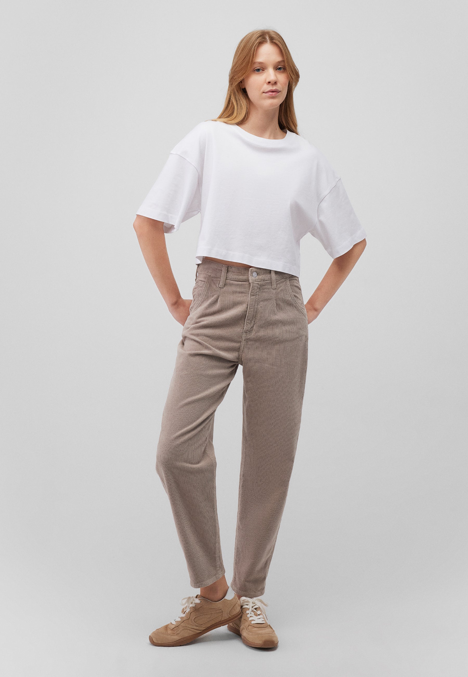 Laura in Moon Rock Pantalon en velours côtelé Mavi