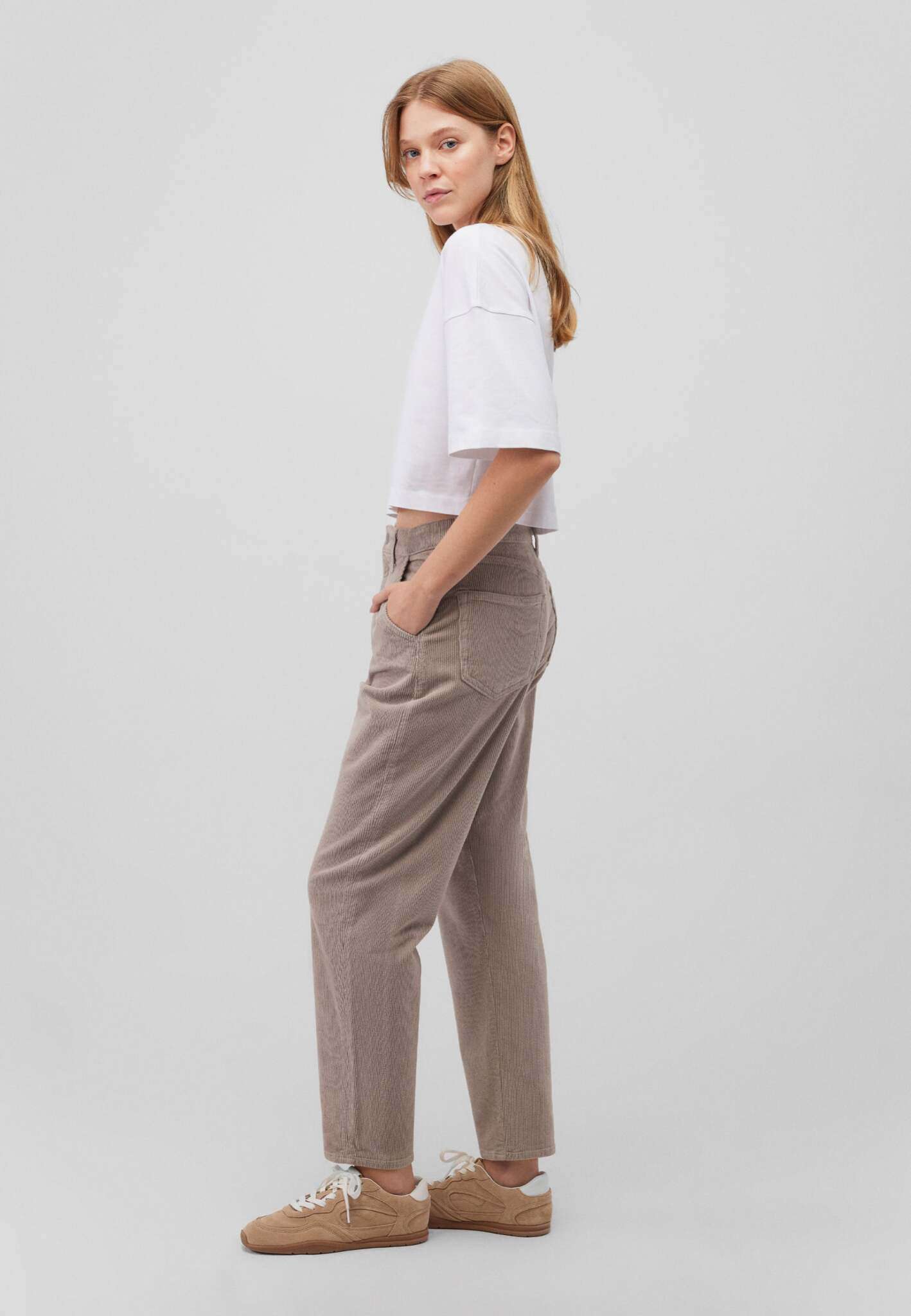 Laura in Moon Rock Pantalon en velours côtelé Mavi