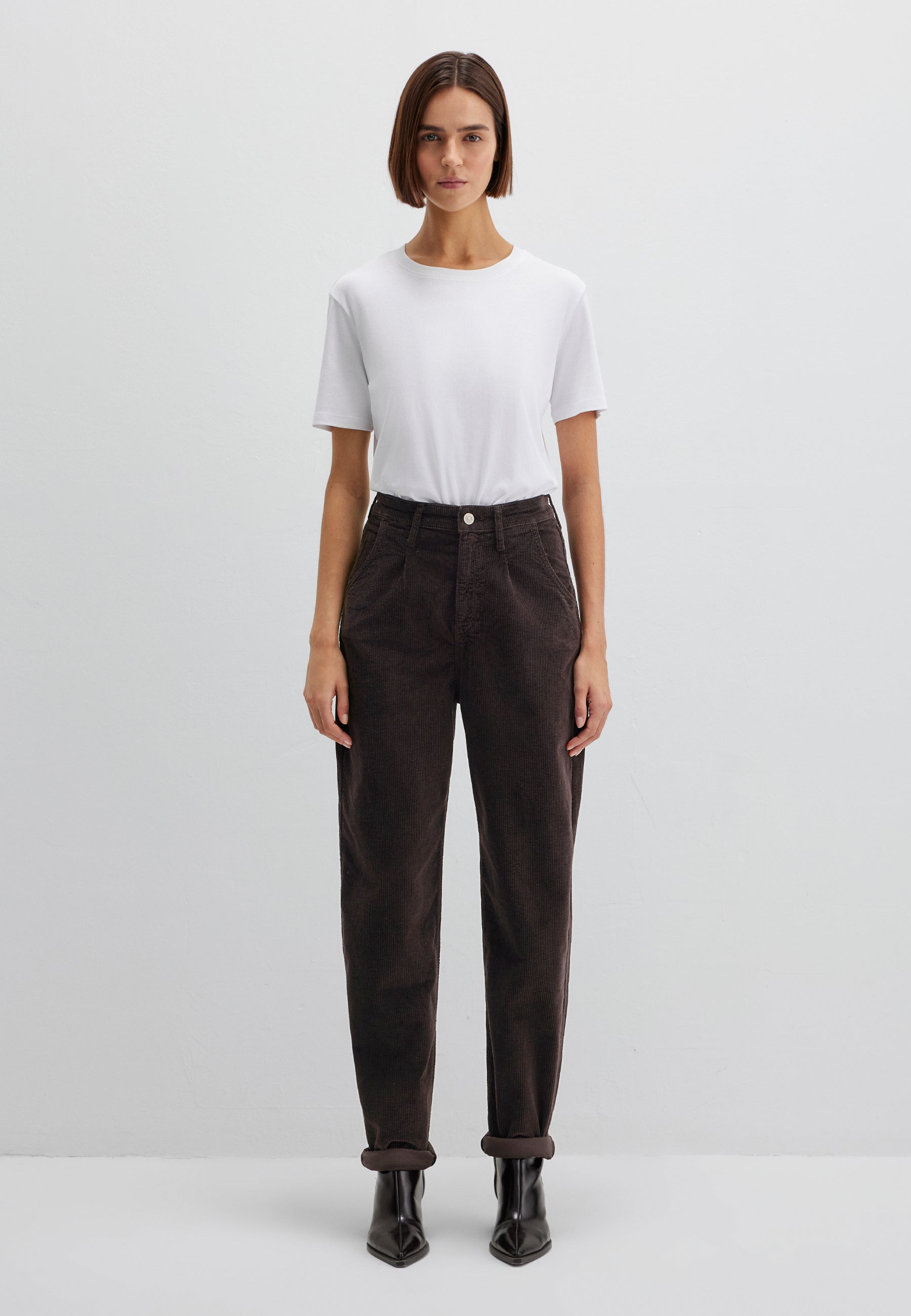 Laura en velours côtelé chocolat