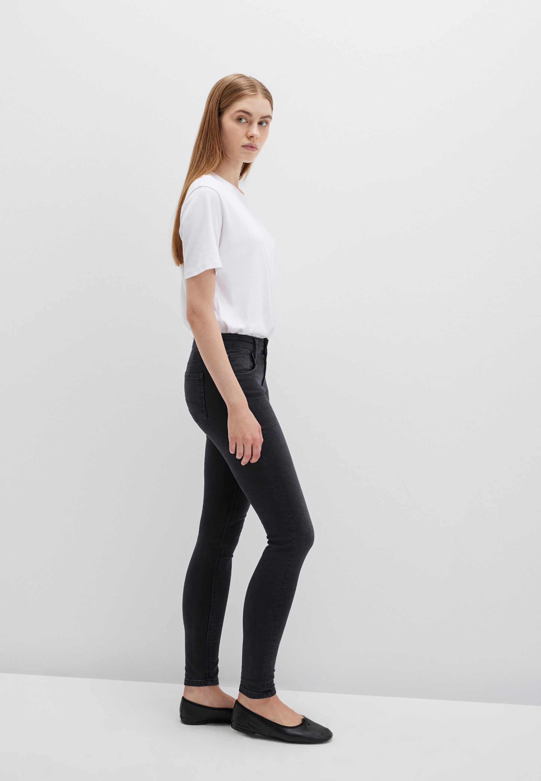 Adriana en smoke brushed stretch jeans Mavi