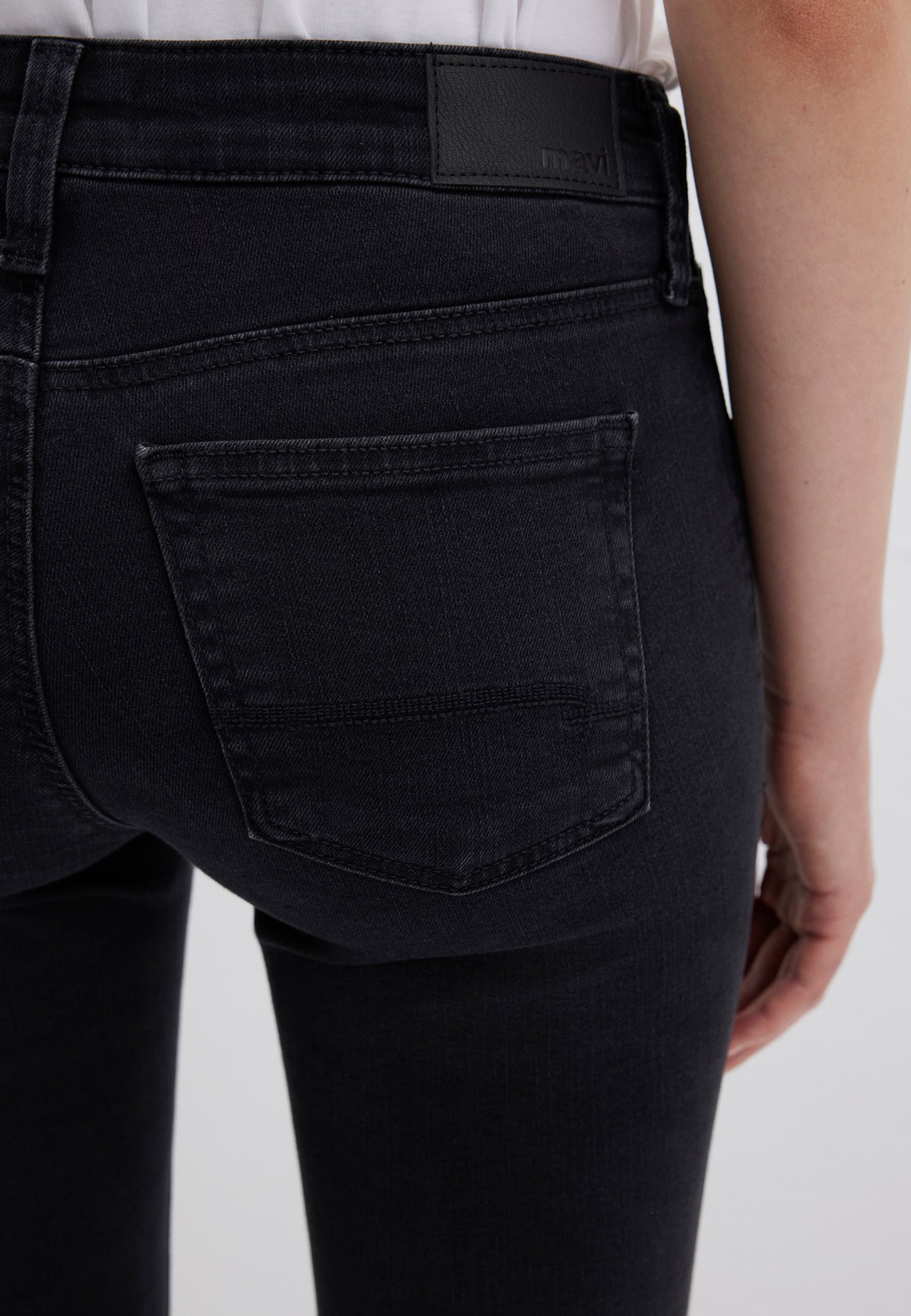 Adriana en smoke brushed stretch jeans Mavi