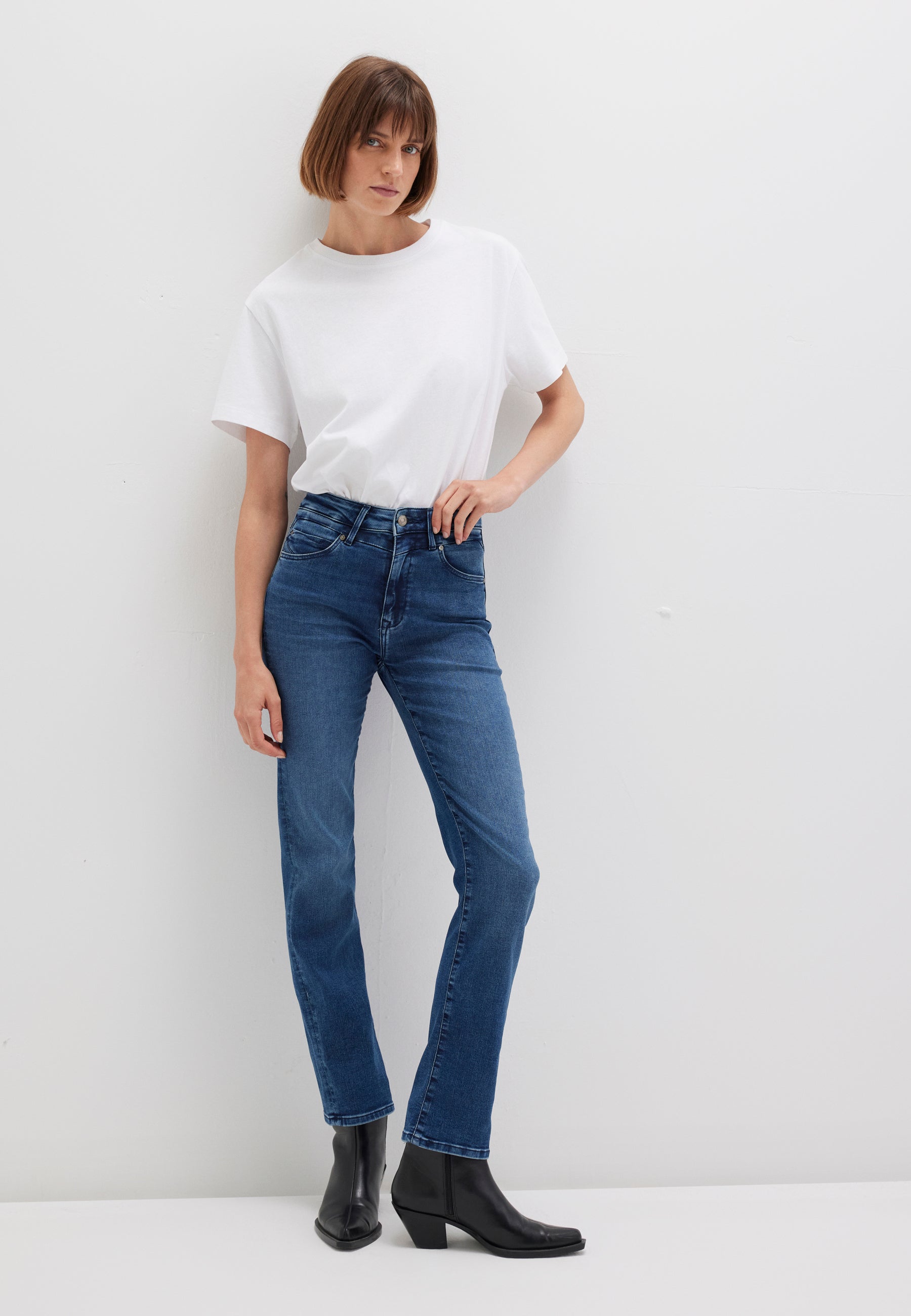 Kendra en jean Indigo Blue Sateen Str Mavi