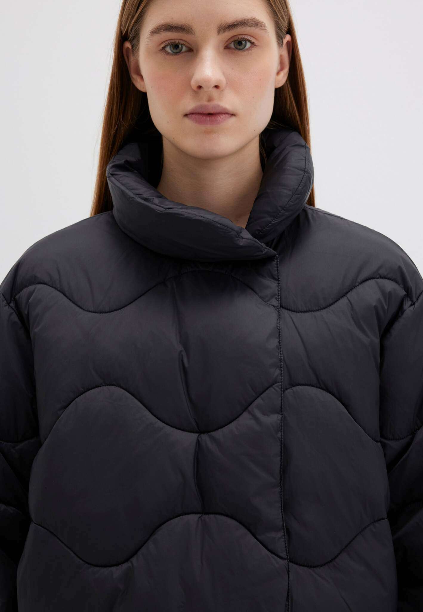 High Collar Jacket in Black Vestes Mavi