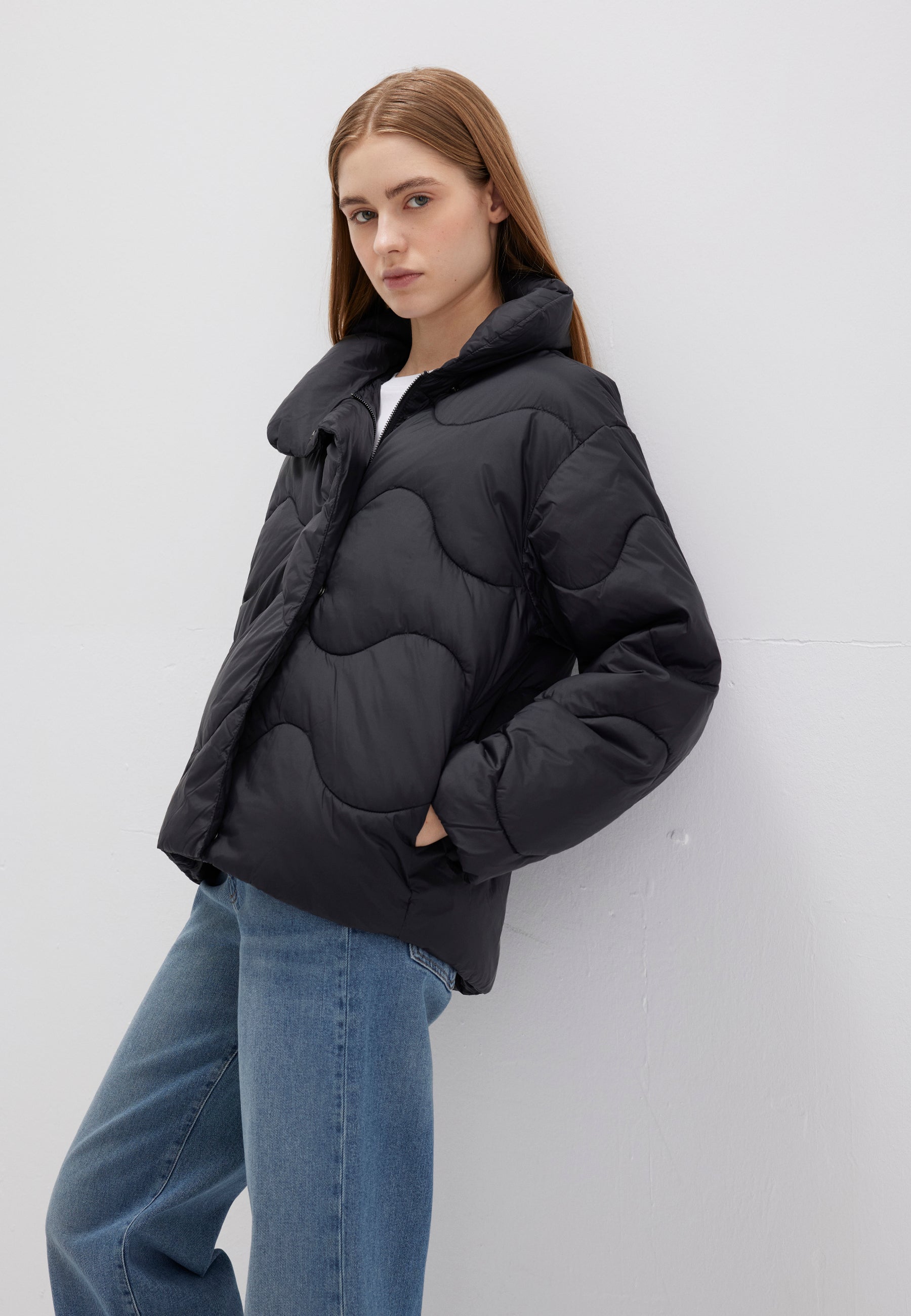 High Collar Jacket in Black Vestes Mavi