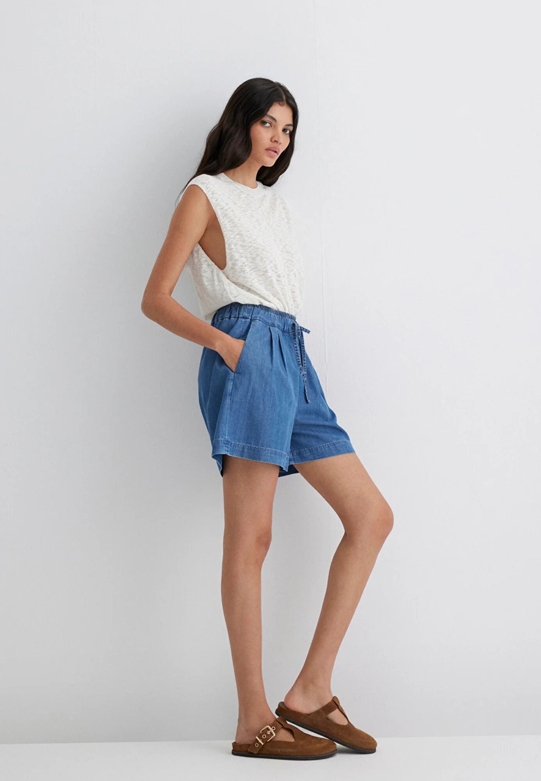 Penny en bleu moyen doré