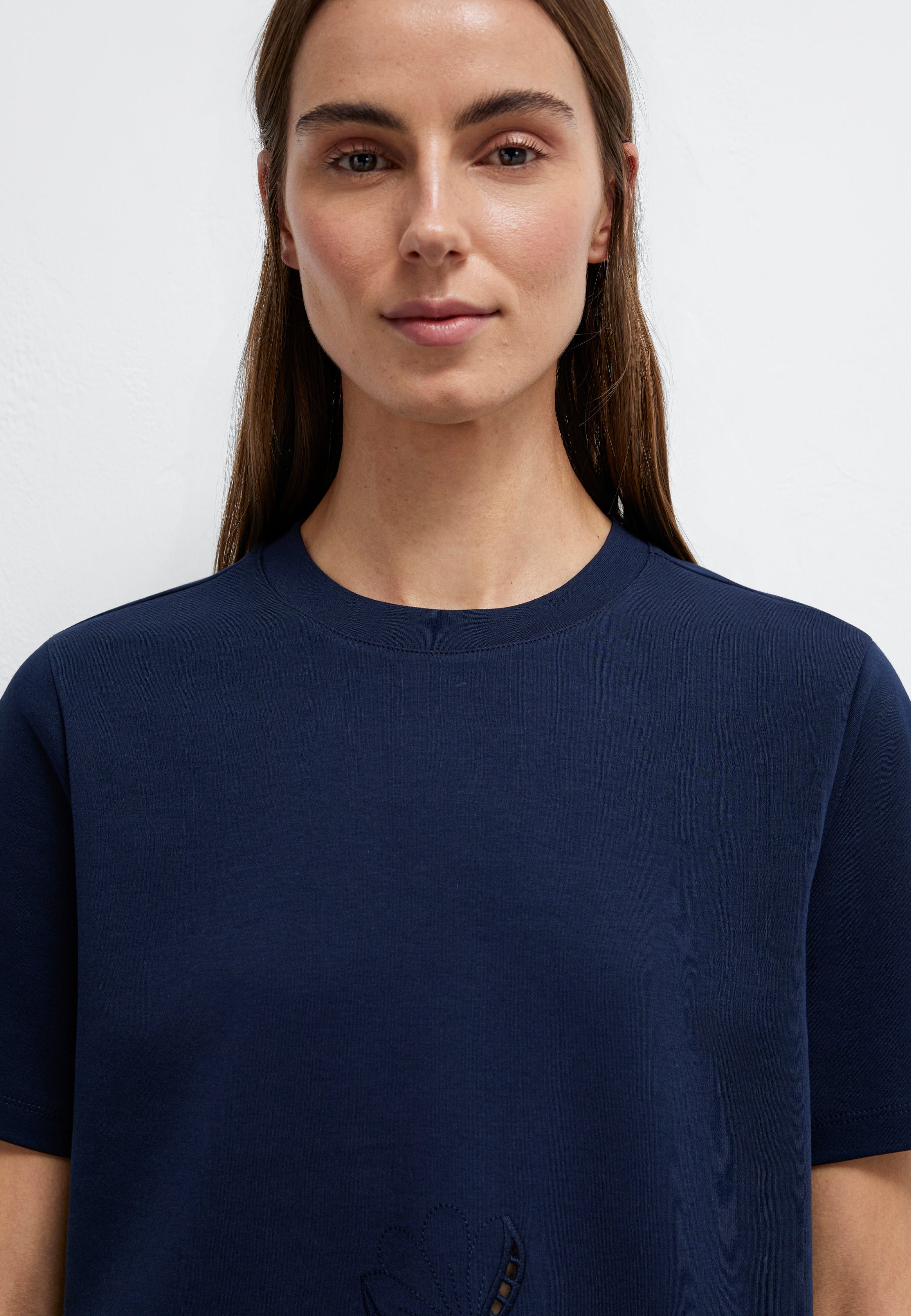 T-shirt à manches courtes en jersey tendance, couleur bleu marine Blazer T-Shirts Mavi