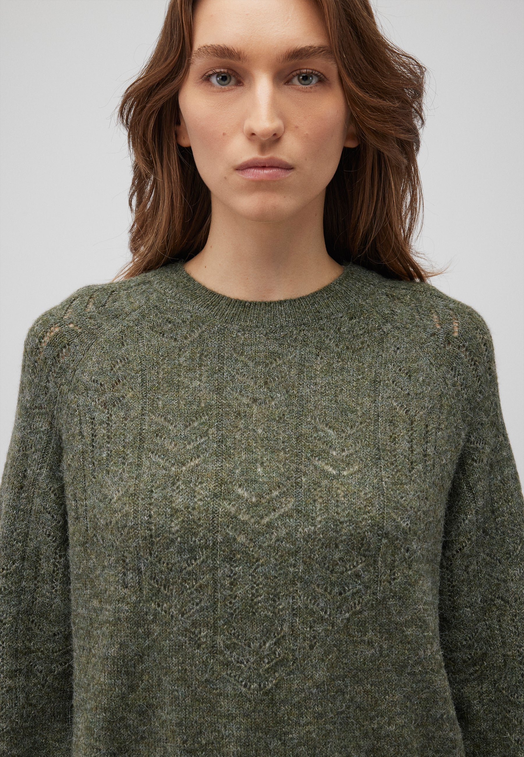 Sweat ras du cou dans le pull Beetle Mavi
