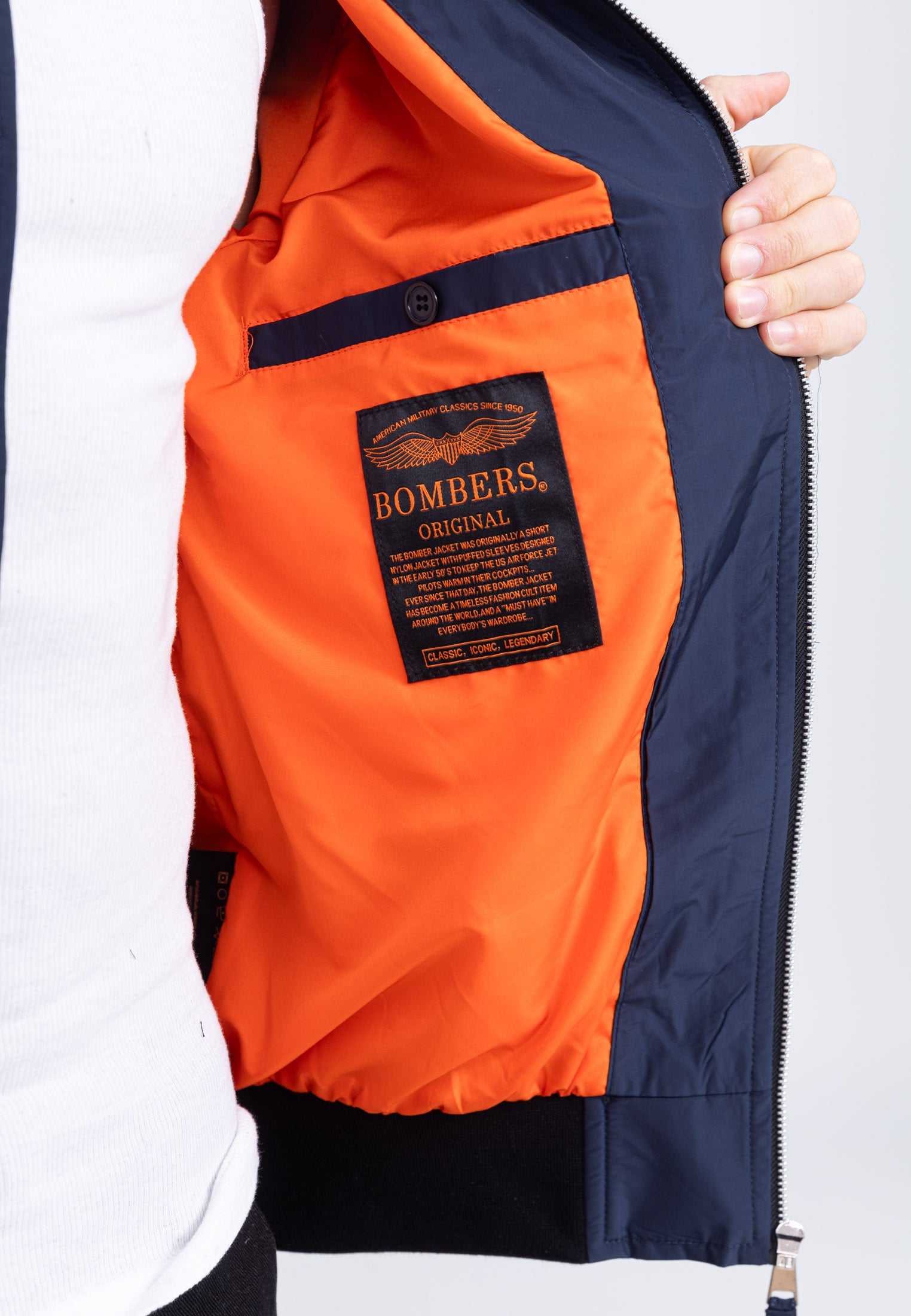 MA1 M Bomber in Navy Vestes Bombers Original
