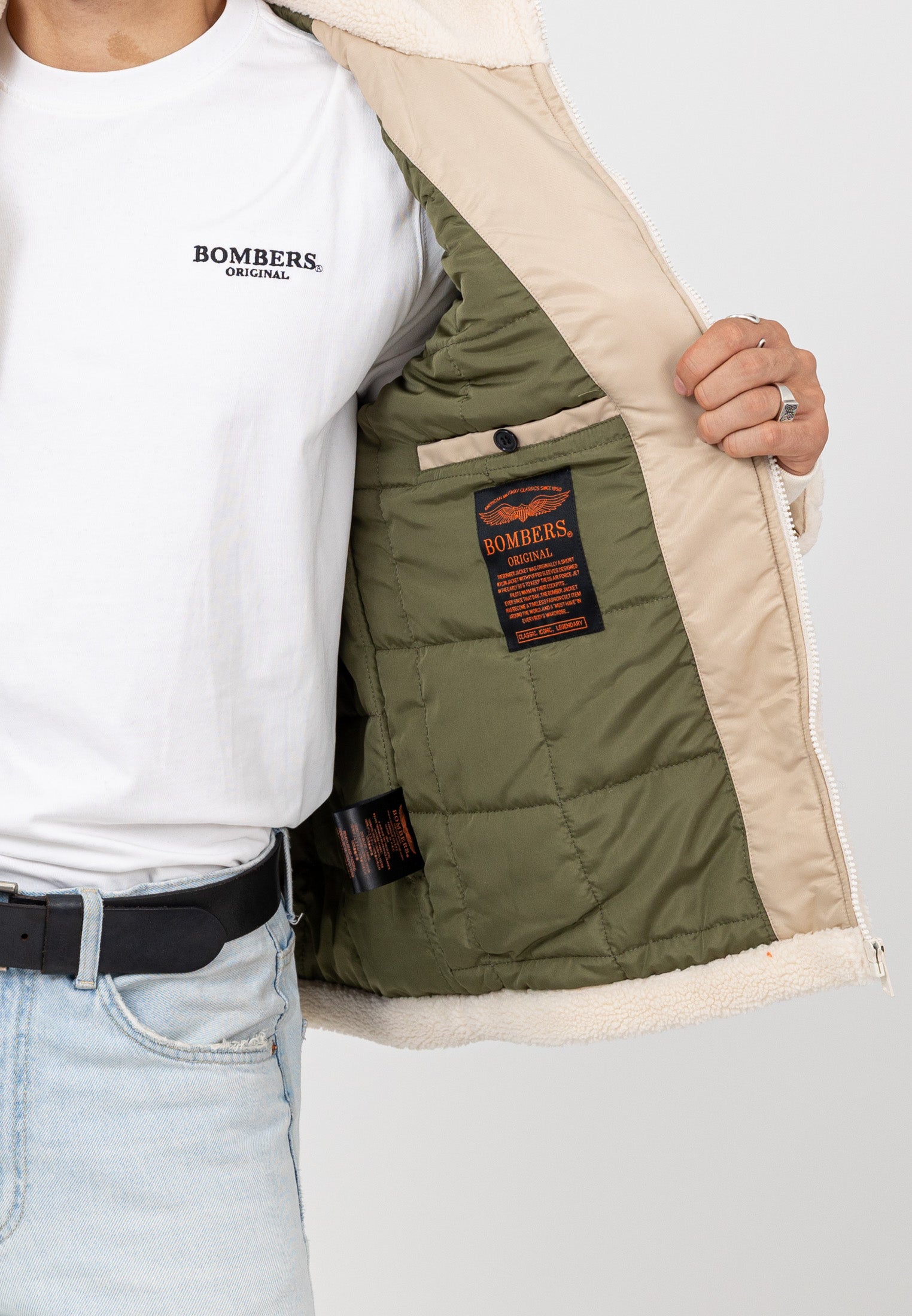 Moncton-M in Cream Vestes Bombers Original