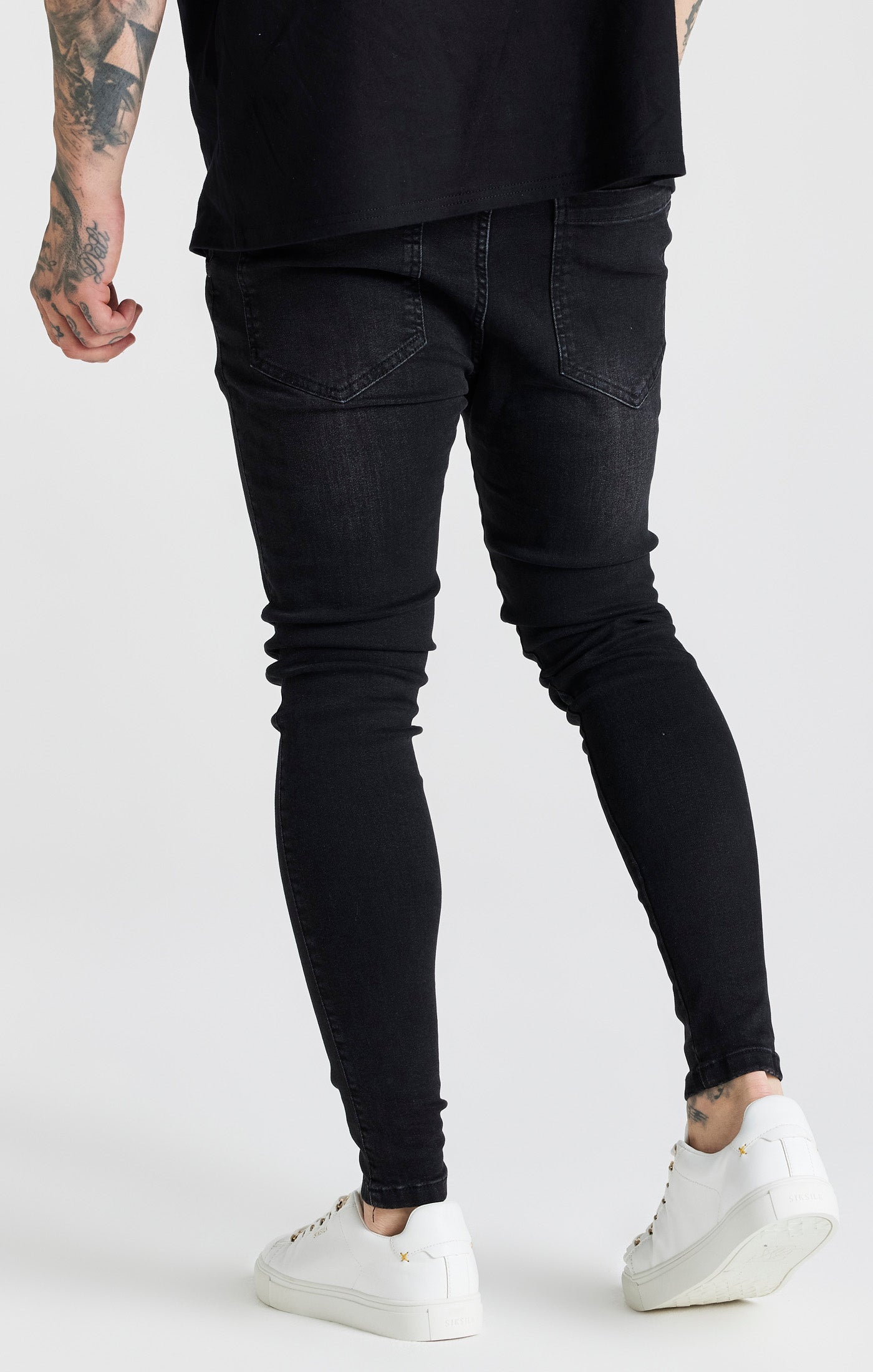 Essential Skinny Jean en noir Jeans SikSilk