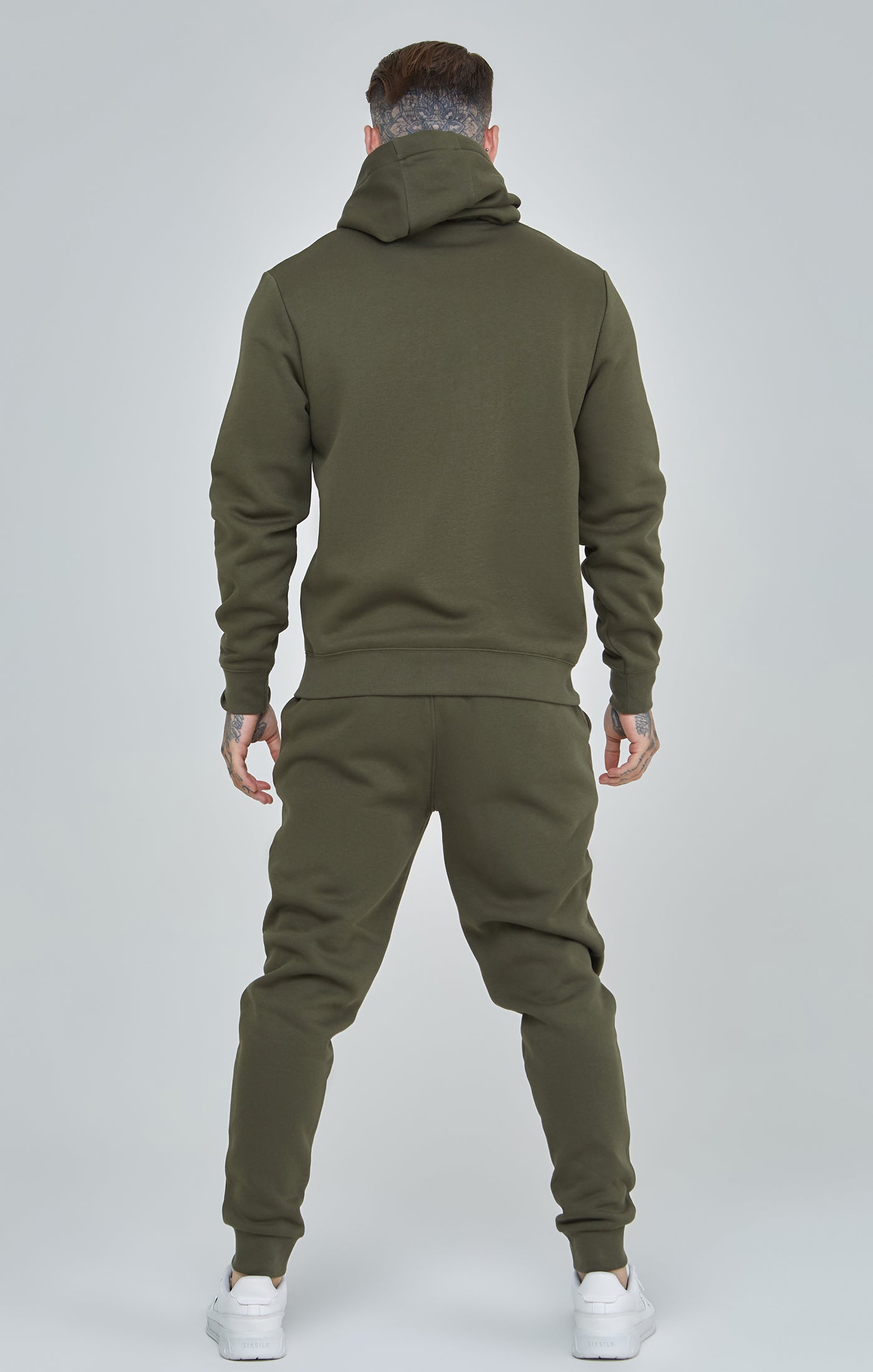 Essential Cuffed Jogger en Kaki Pantalon SikSilk