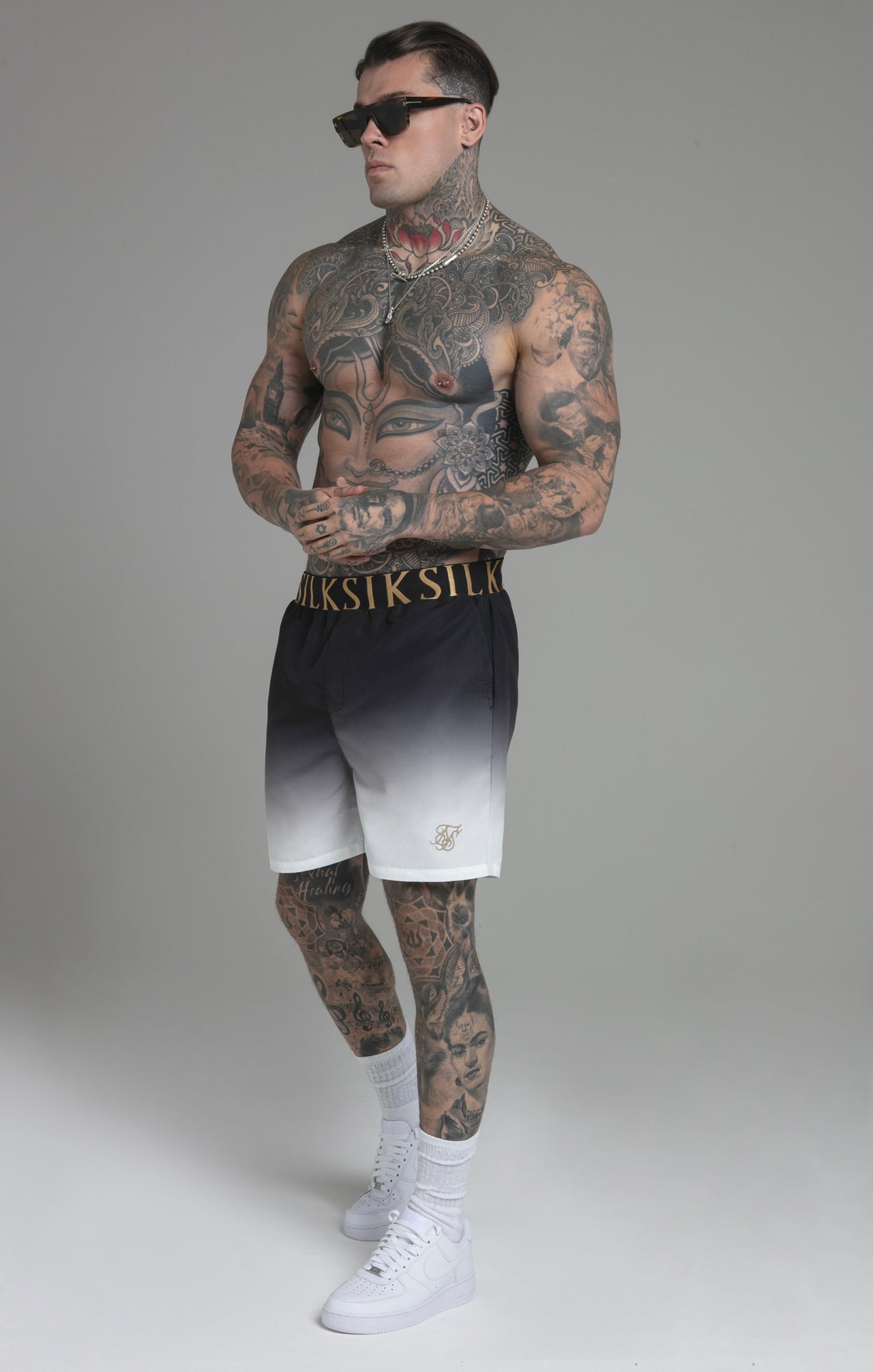 Fade Swim Shorts in Black, White Maillots de bain SikSilk