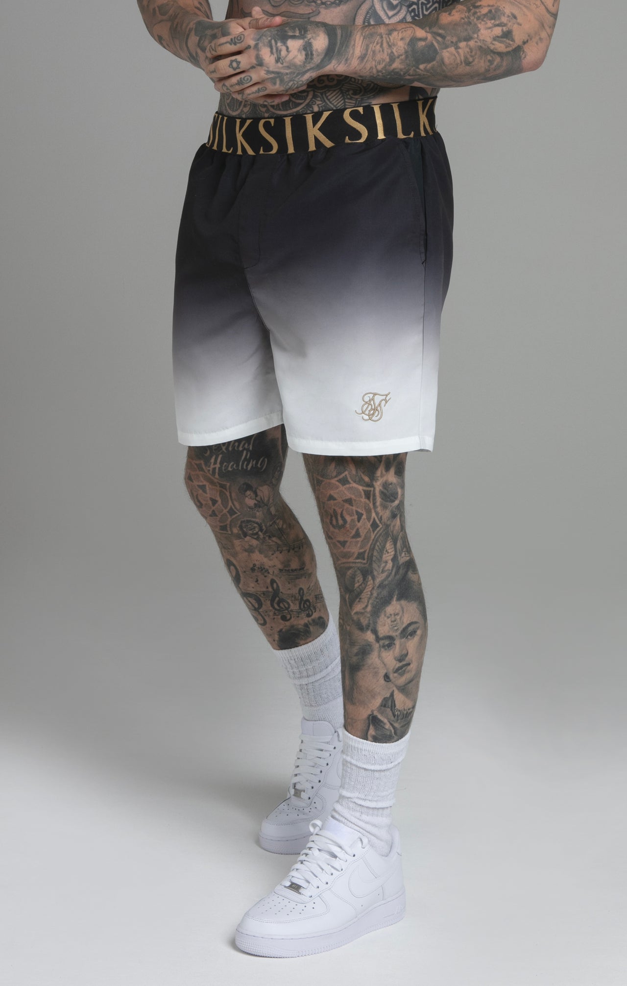 Fade Swim Shorts in Black, White Maillots de bain SikSilk