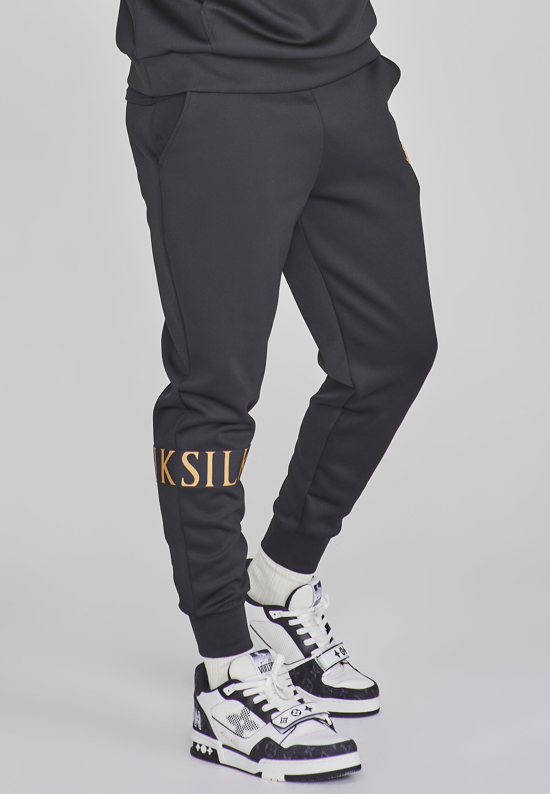 Dynamic Joggers in Black Pantalon SikSilk