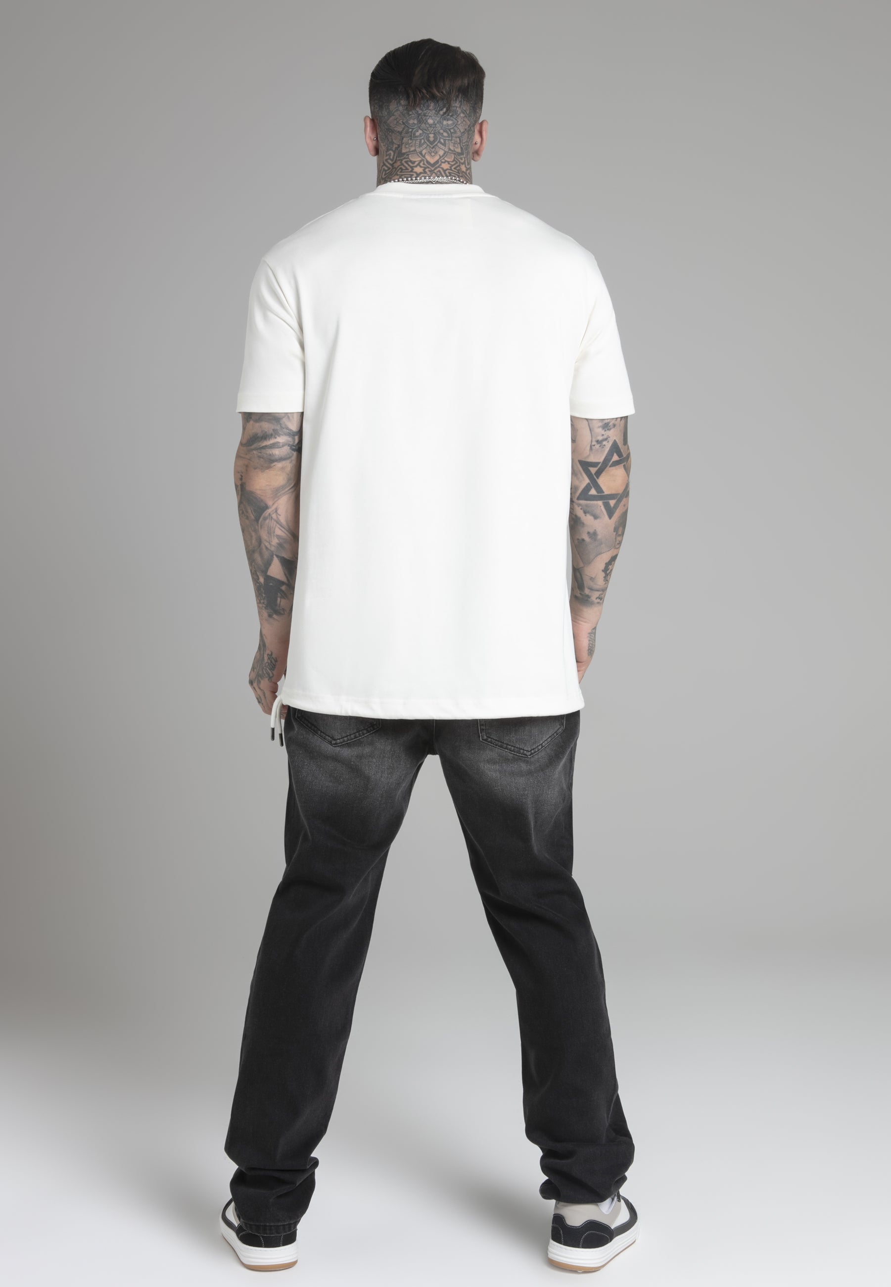 T-shirt oversized en écru T-shirts SikSilk