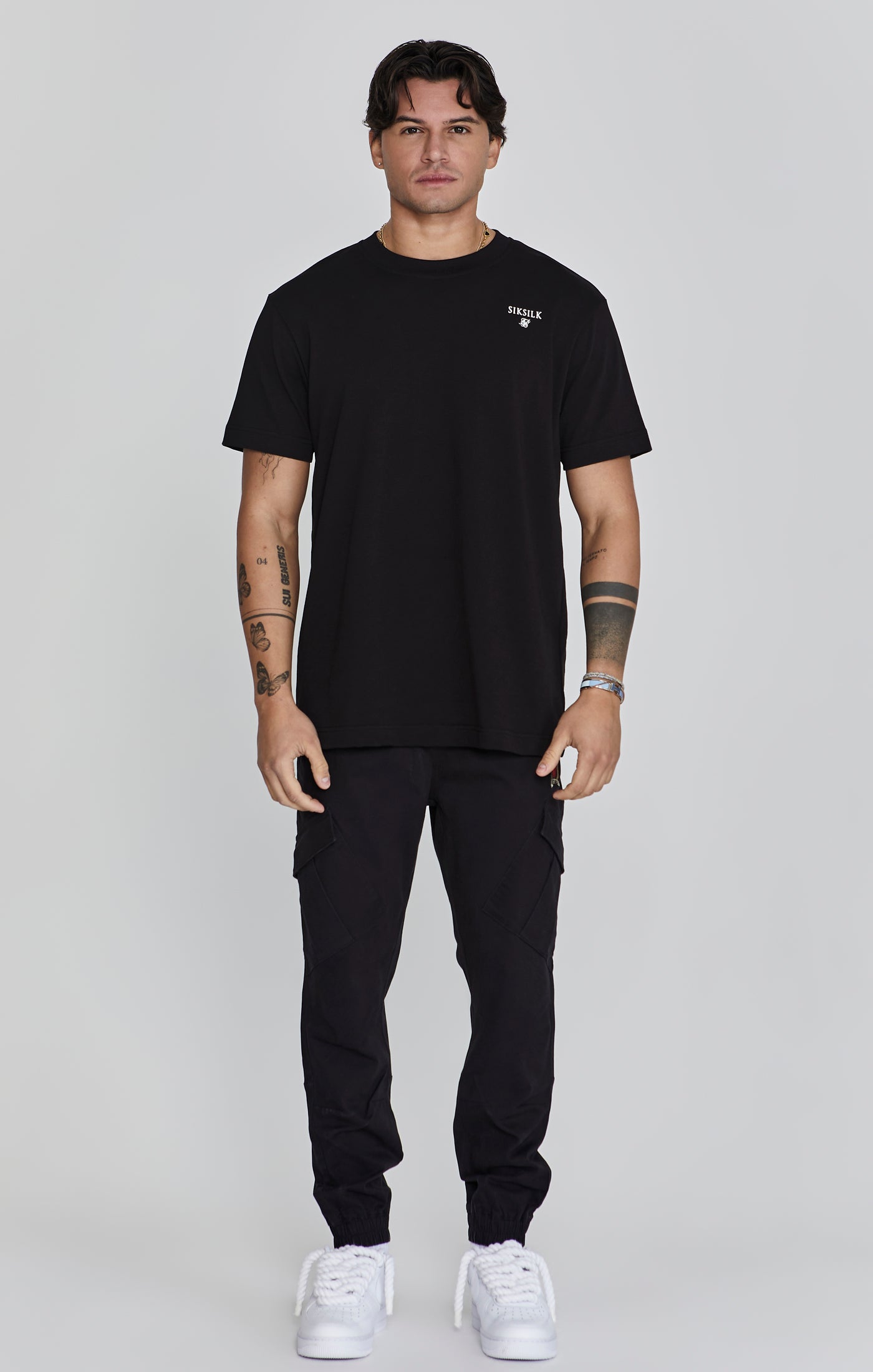Cargo Pants in Black Pantalons SikSilk