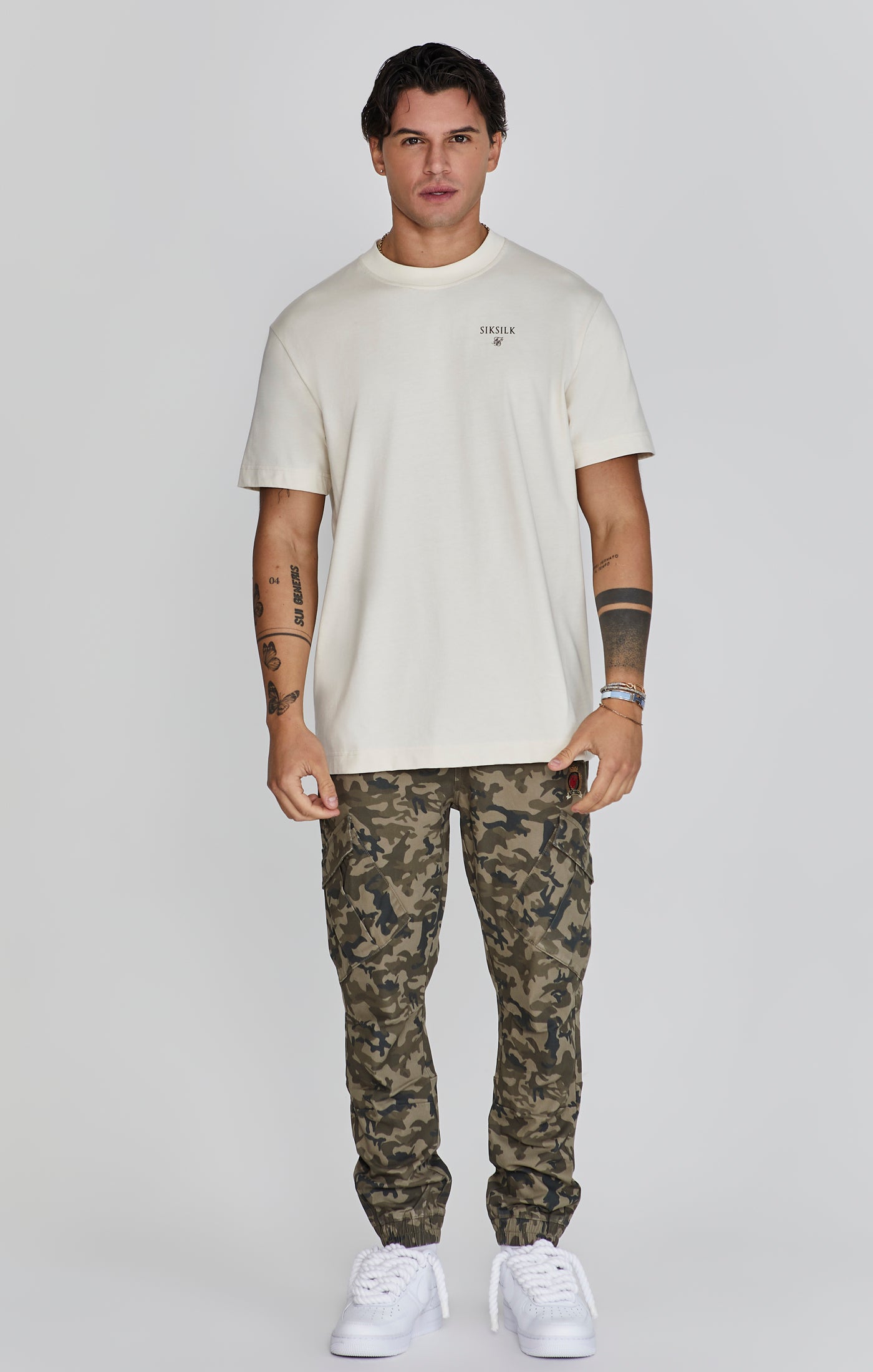 Cargo Pants in Green Camo Pantalons SikSilk