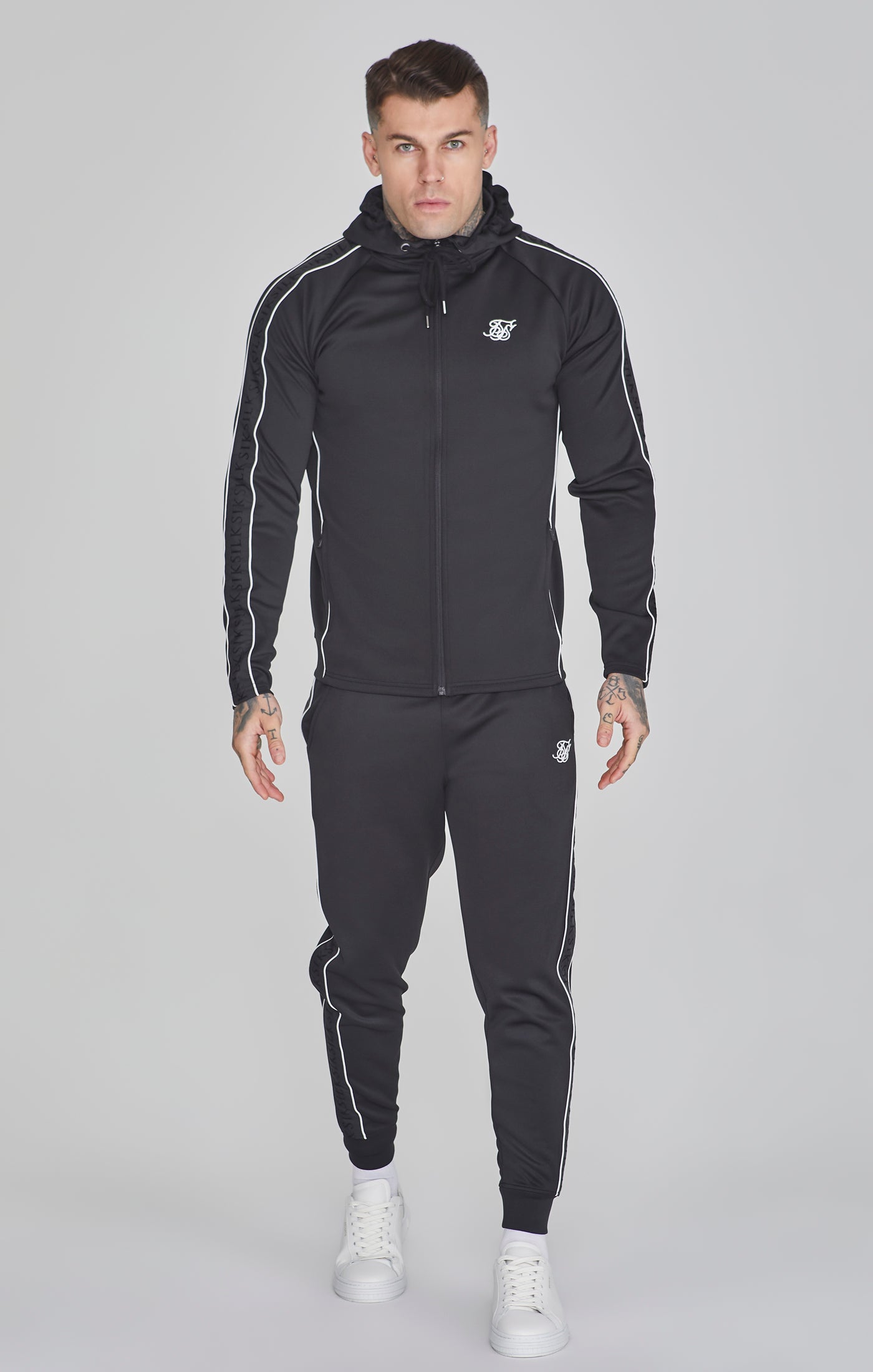 Ensemble Hoodie et Joggers en Noir Sets SikSilk