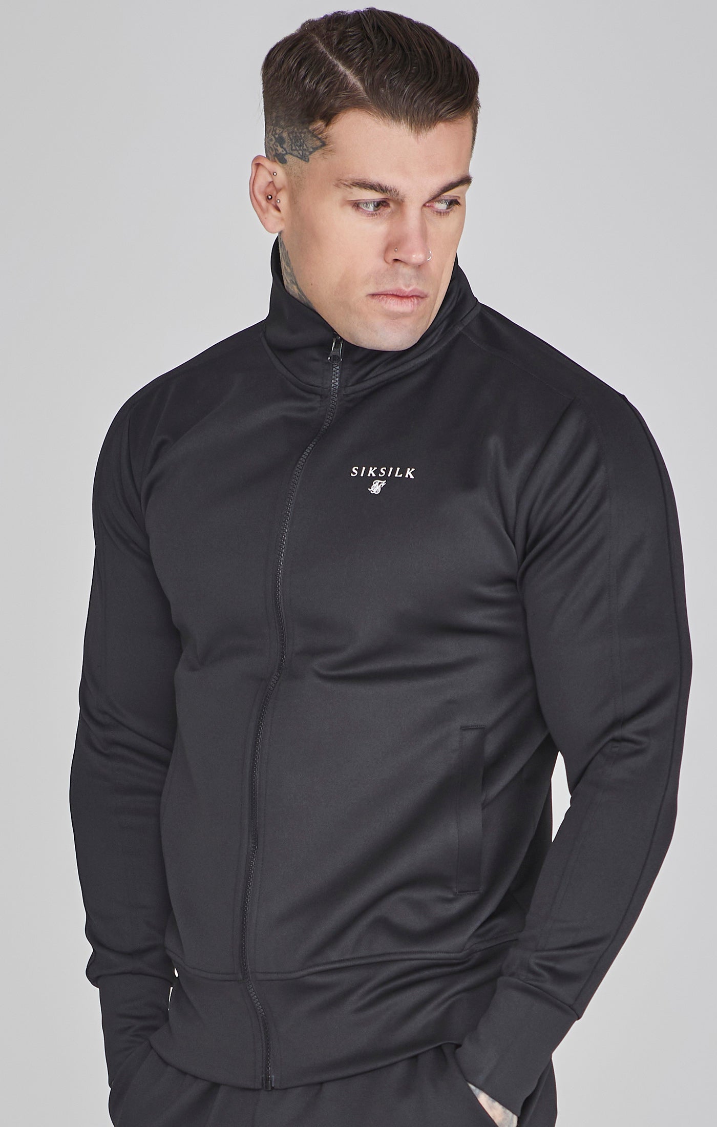 Essentials Poly Track Top in Black Vestes Sweat SikSilk