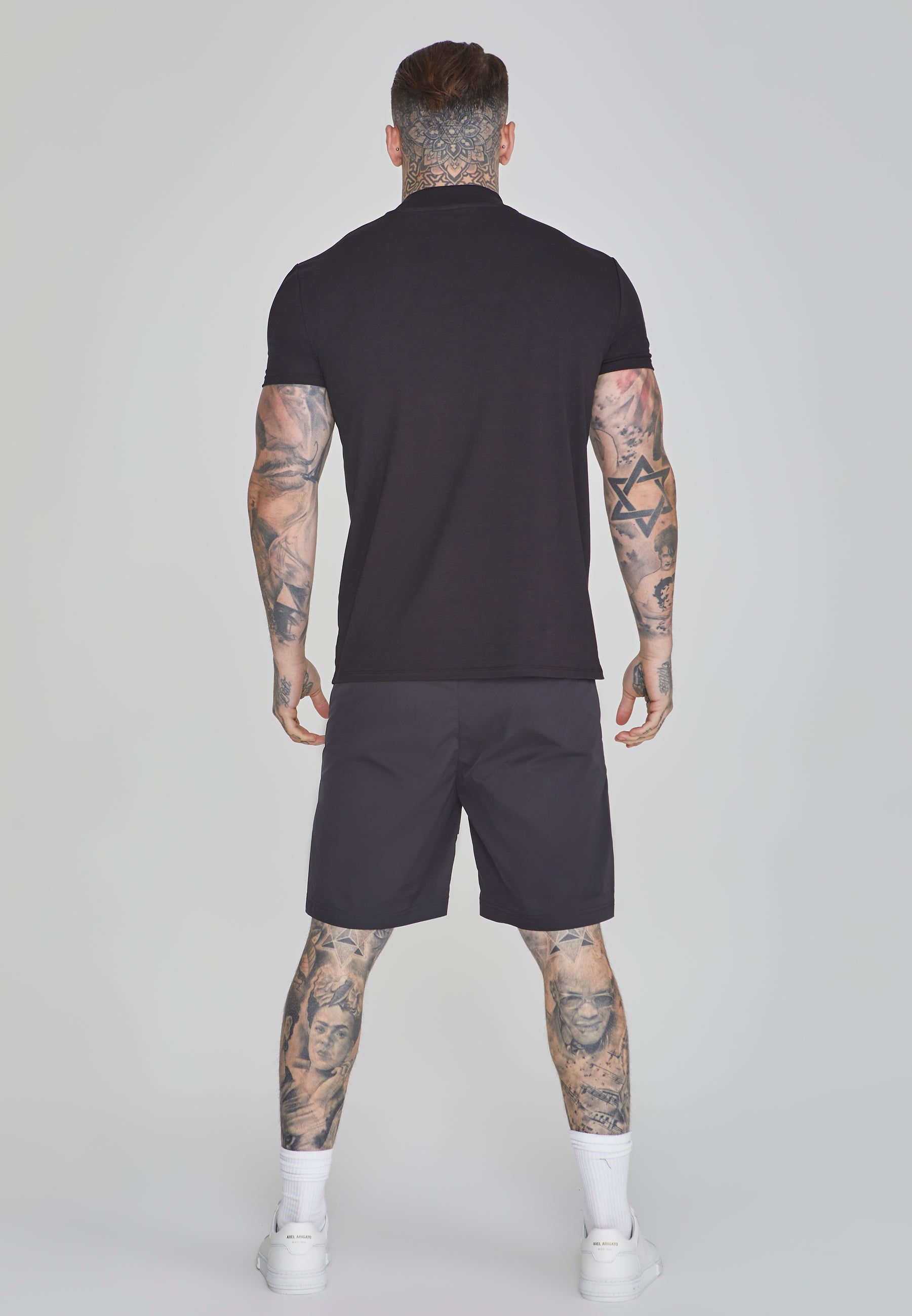 T-shirt Muscle Fit en noir T-shirts SikSilk