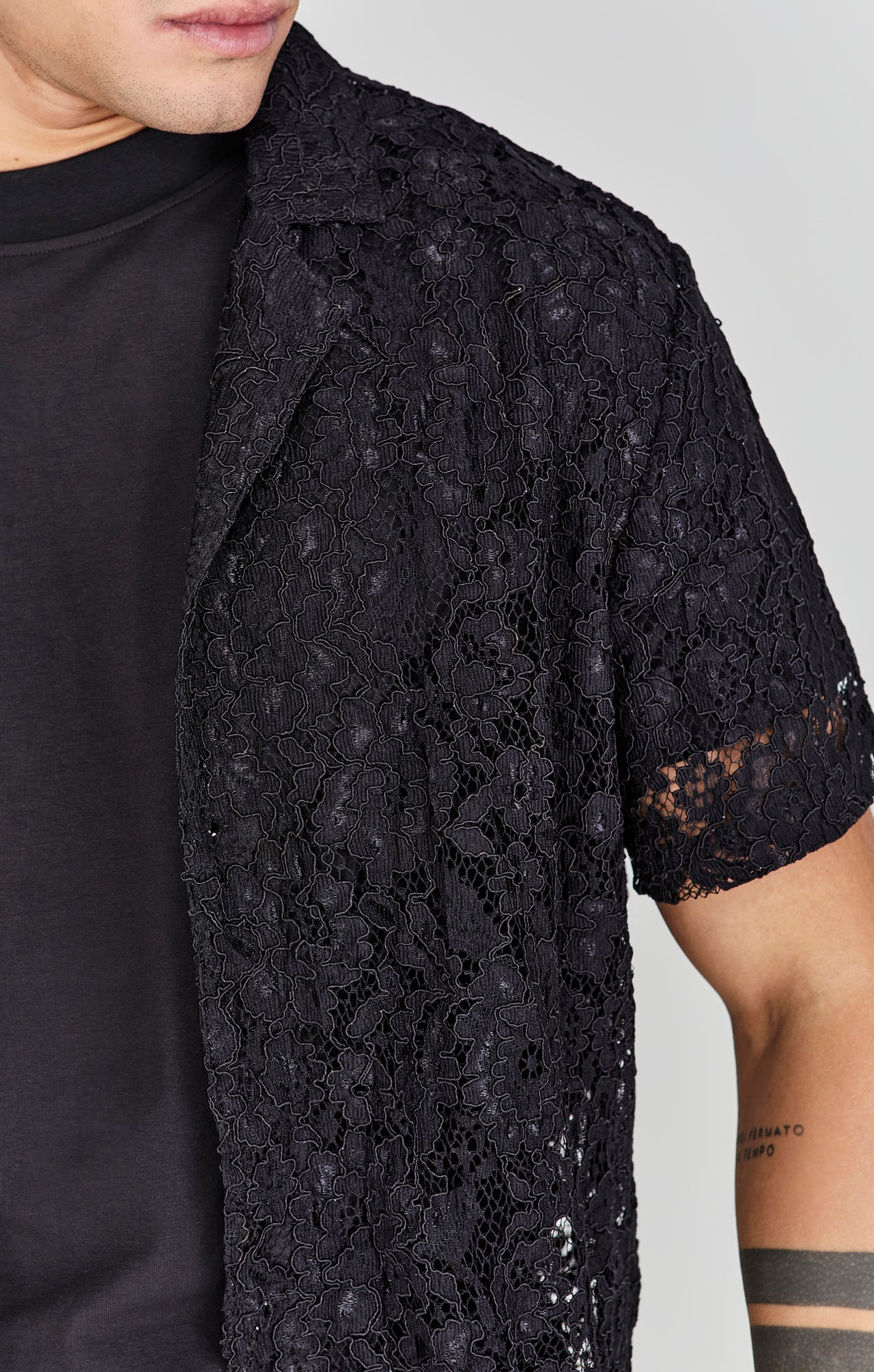Lace Resort Shirt in Black Chemises SikSilk