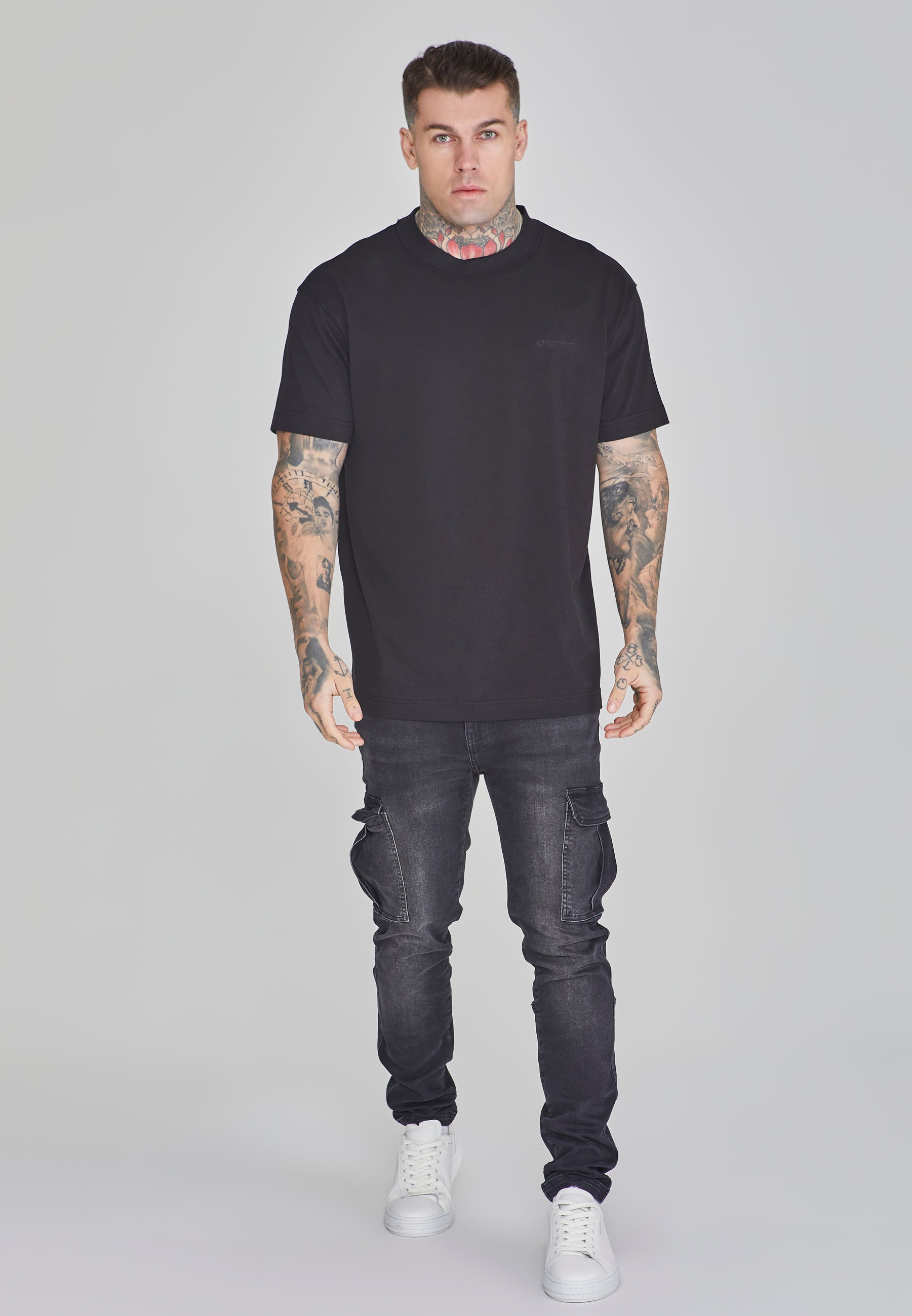 T-shirt oversized en noir T-shirts SikSilk