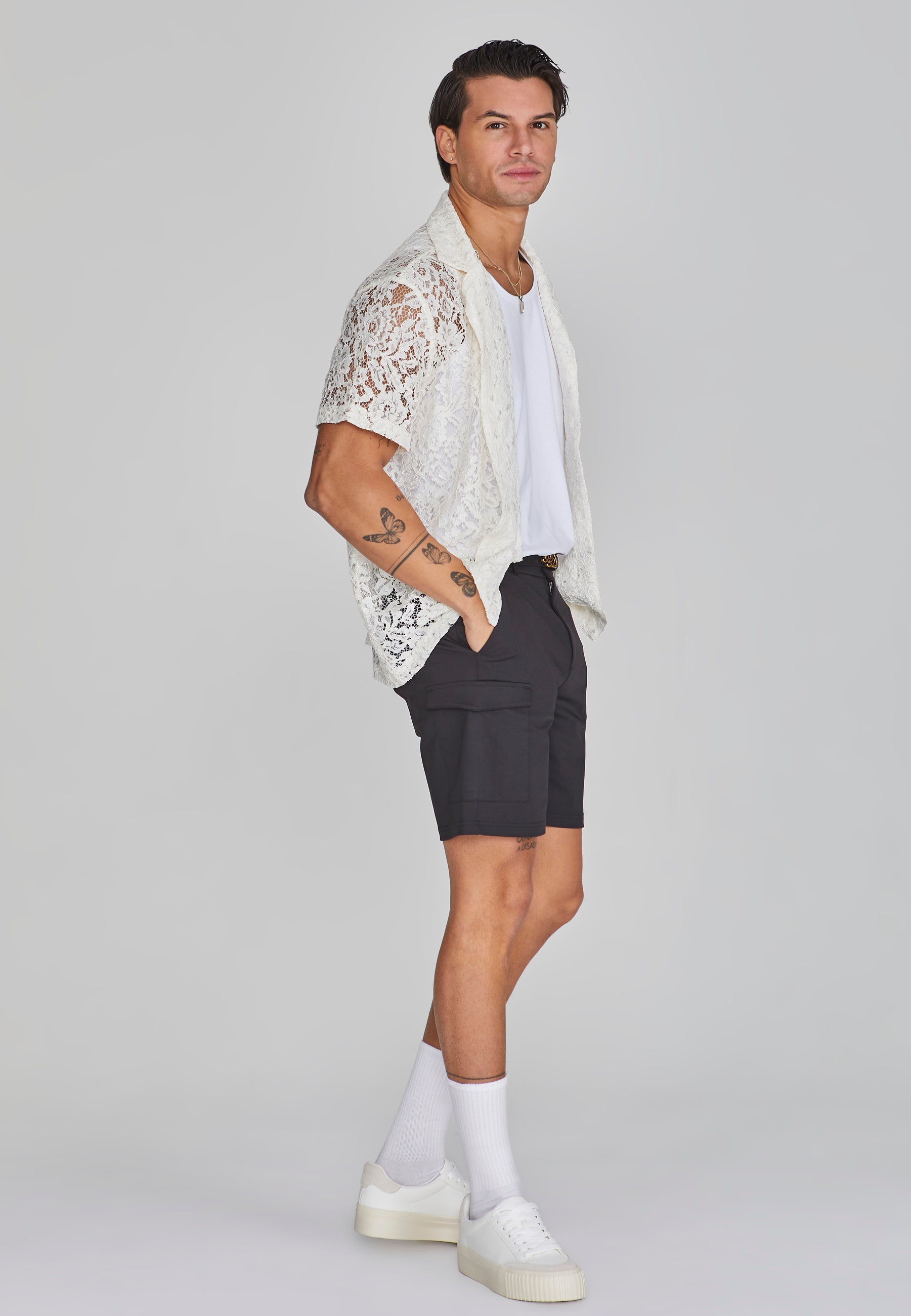 Short Cargo dans Black Short SikSilk