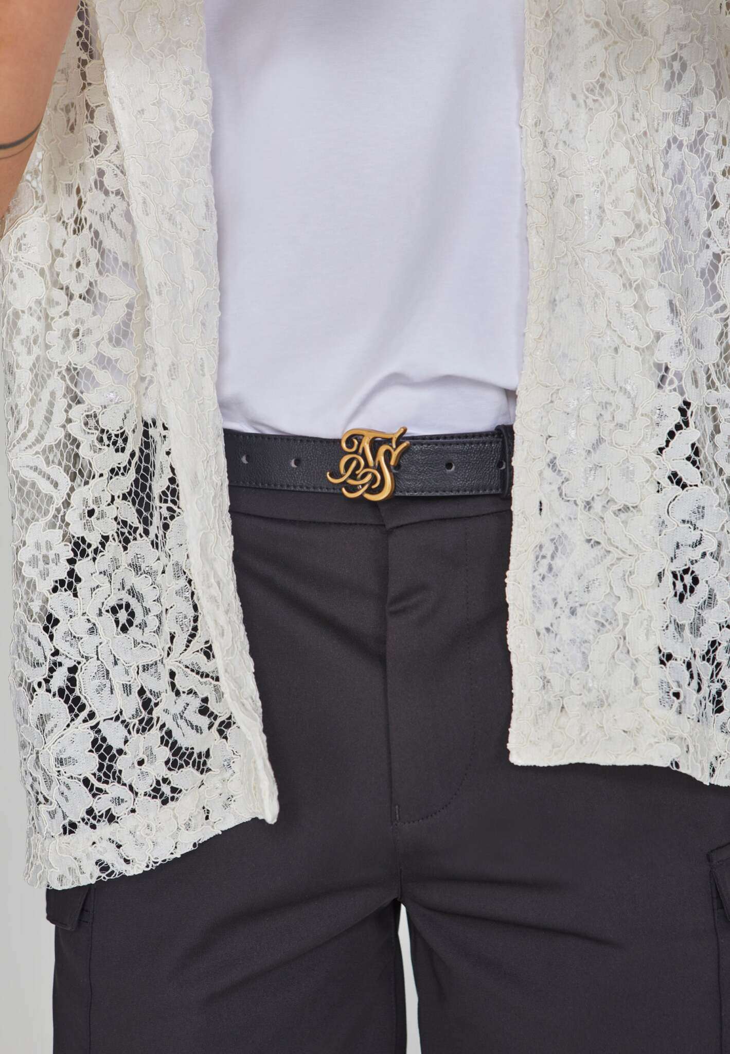 Short Cargo dans Black Short SikSilk