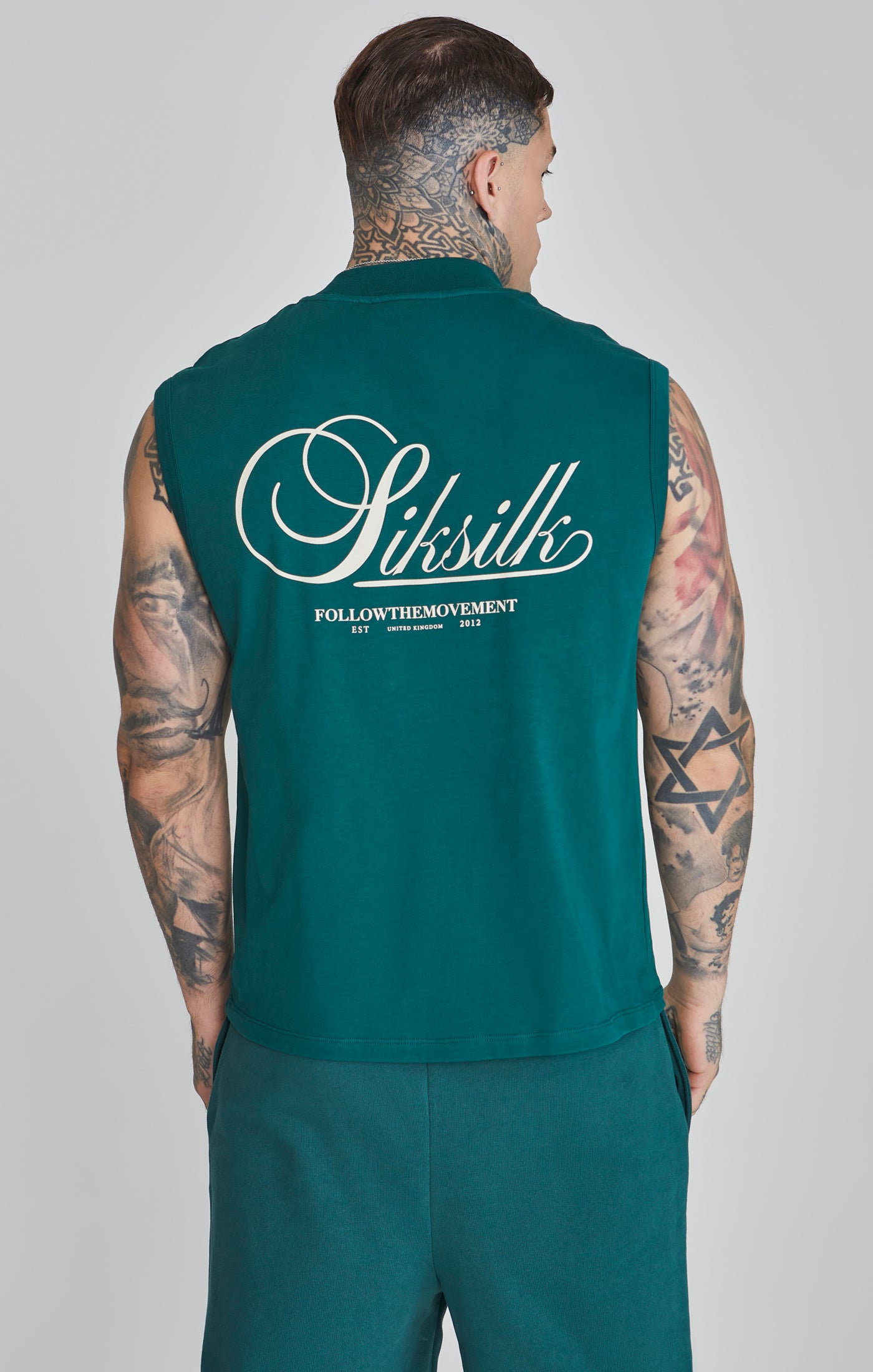 T-shirt sans manches in Green T-shirts SikSilk